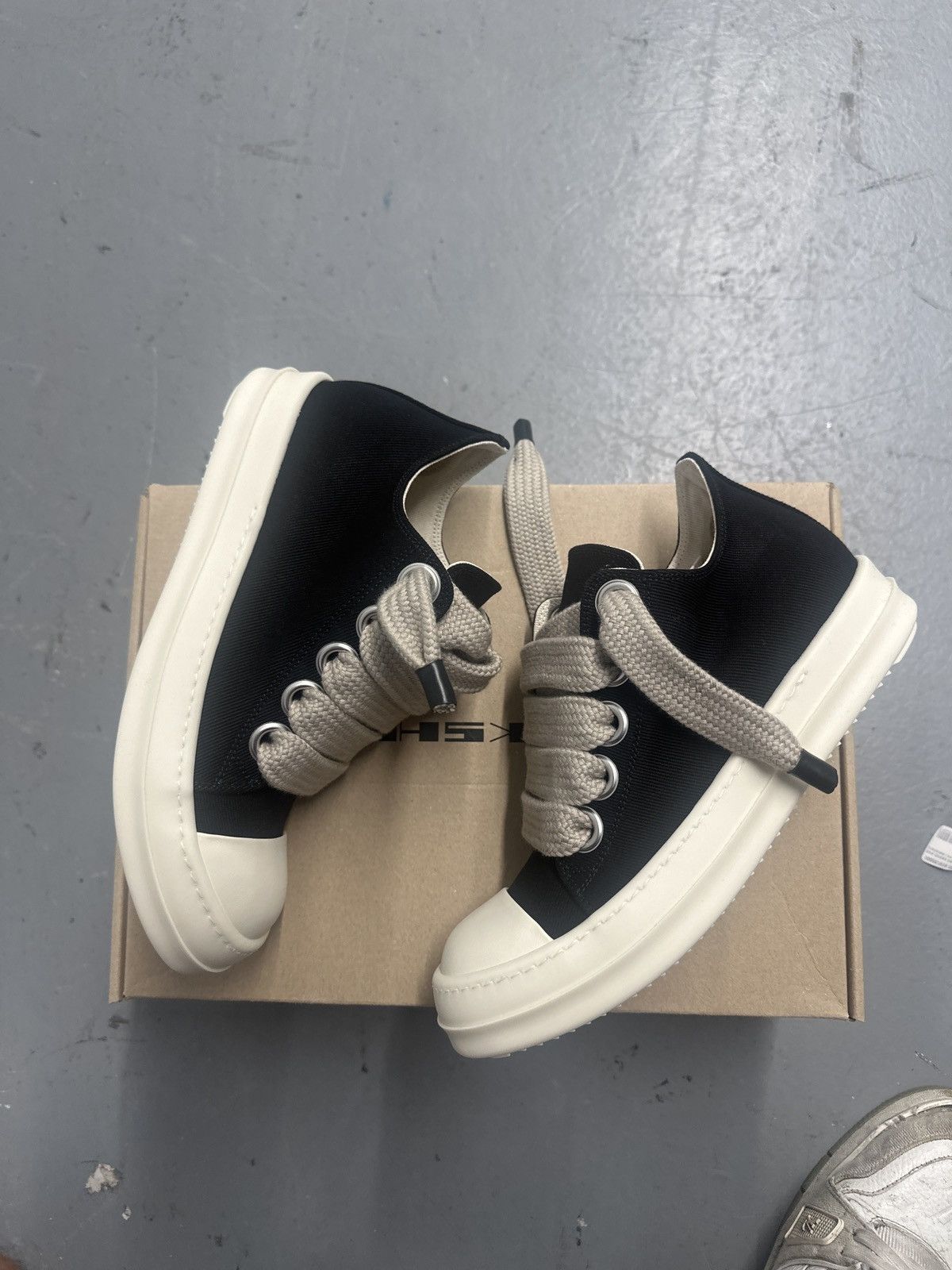 Rick Owens Drkshdw Rick owens Drkshdw Size US 7 / EU 40 - 10 Thumbnail