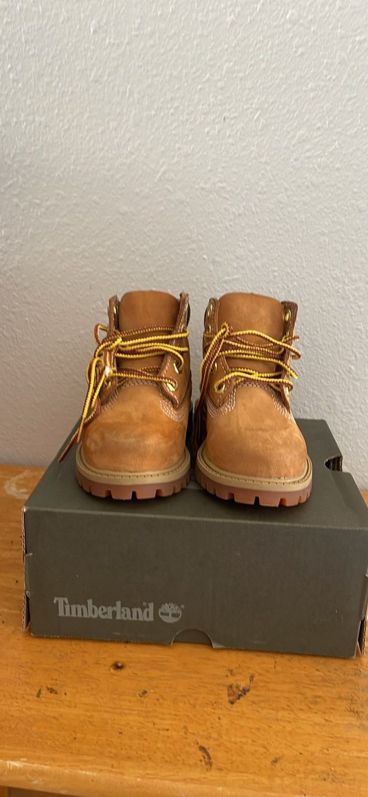 Timberland Wheat Colored Timberland Boots 6C Toddler Size US 6 / EU 39 - 1 Thumbnail