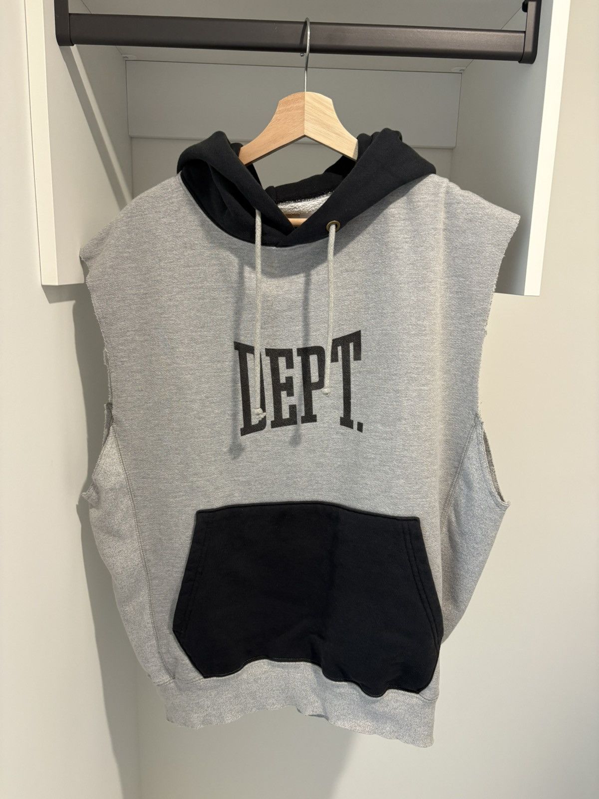 Gallery Dept. Gallery Dept Sleeveless Sweatshirt/Hoodie Size US S / EU 44-46 / 1 - 1 Thumbnail