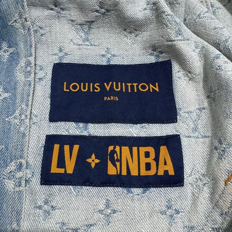 Louis Vuitton Louis Vuitton Patchwork print hooded denim jacket 2501-Next Size US S / EU 44-46 / 1 - 3 Thumbnail