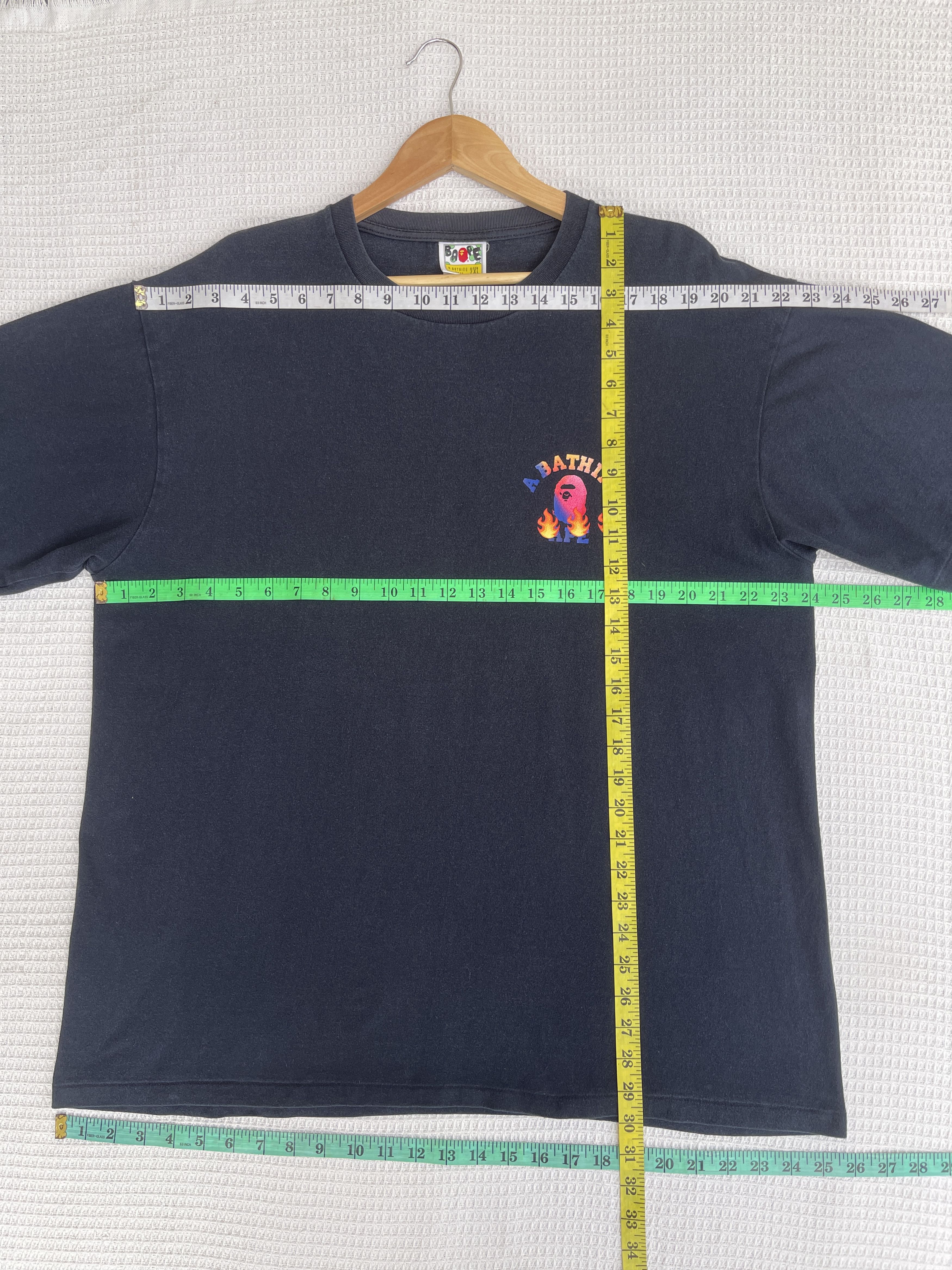 Bape Last Drop🔥Rare🔥Vintage Bape Fire College Emoji T-Shirt Size US XXL / EU 58 / 5 - 12 Thumbnail