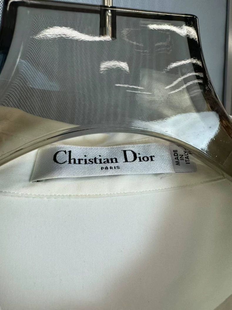 Dior Dior white logo rhinestone shirt Size US S / EU 44-46 / 1 - 4 Thumbnail