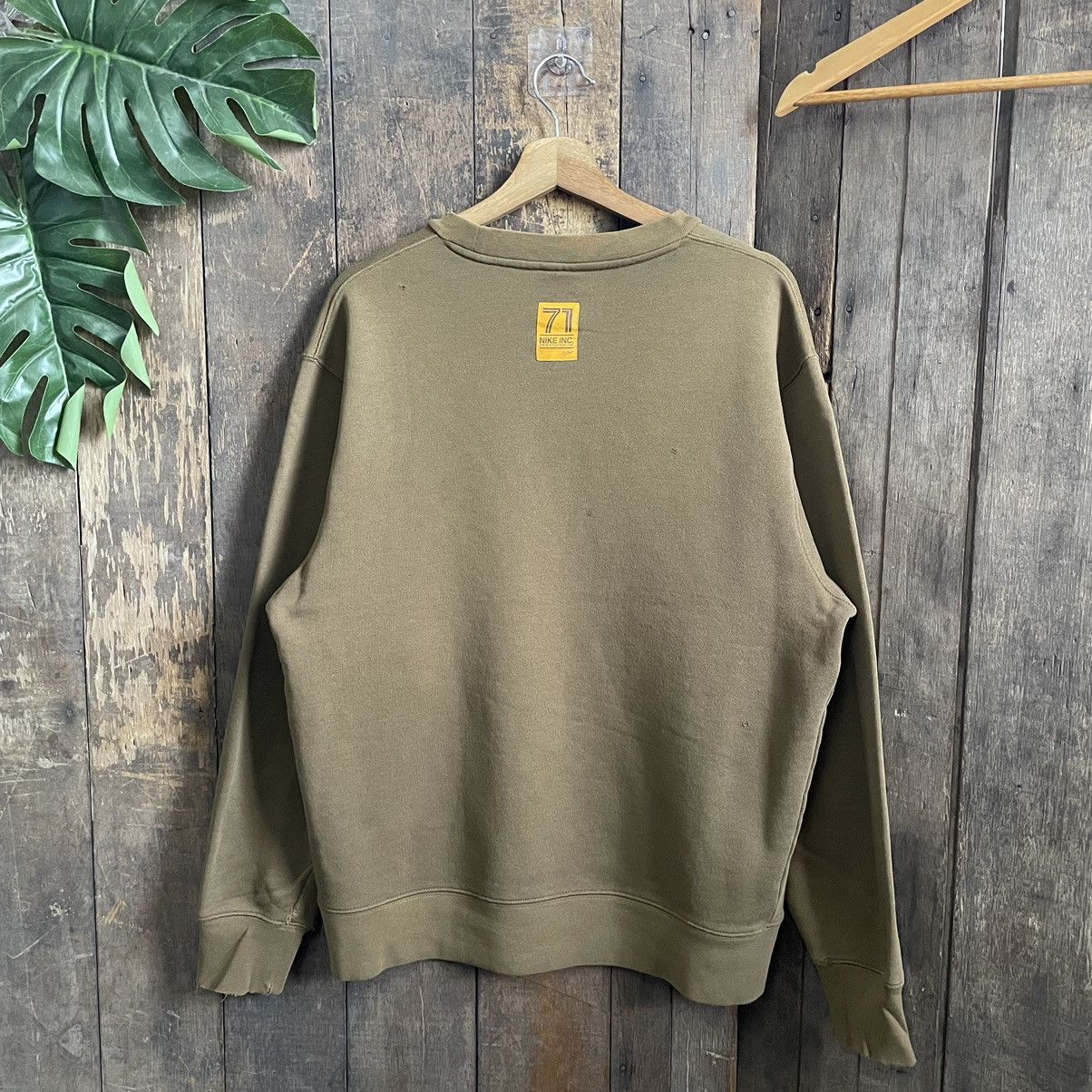 Nike × Vintage Vintage Y2k Nike swoosh crewneck Size US L / EU 52-54 / 3 - 2 Thumbnail