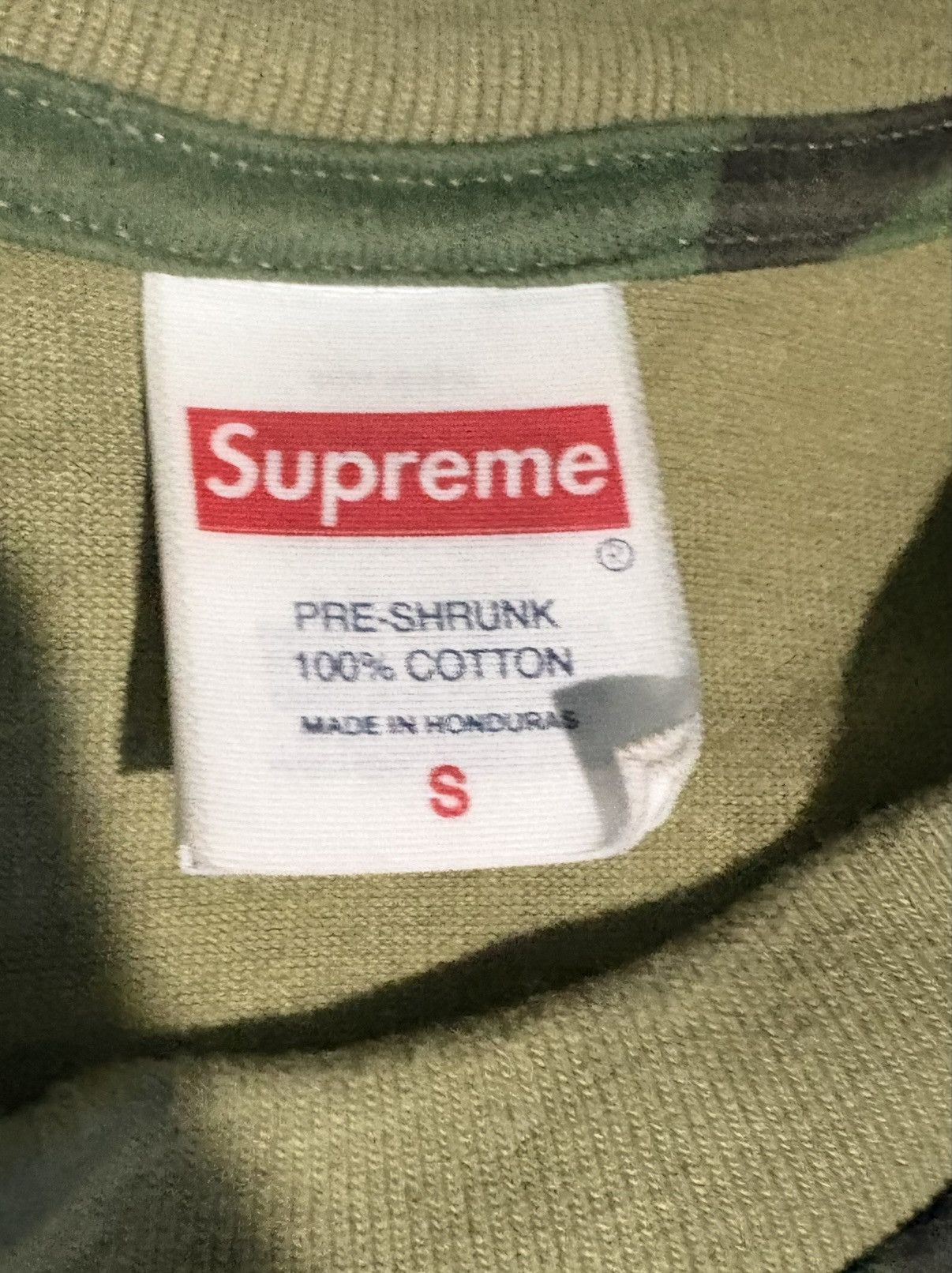 Supreme Supreme Playboi Carti Tee Woodland Camo FW25 Size US S / EU 44-46 / 1 - 2 Thumbnail
