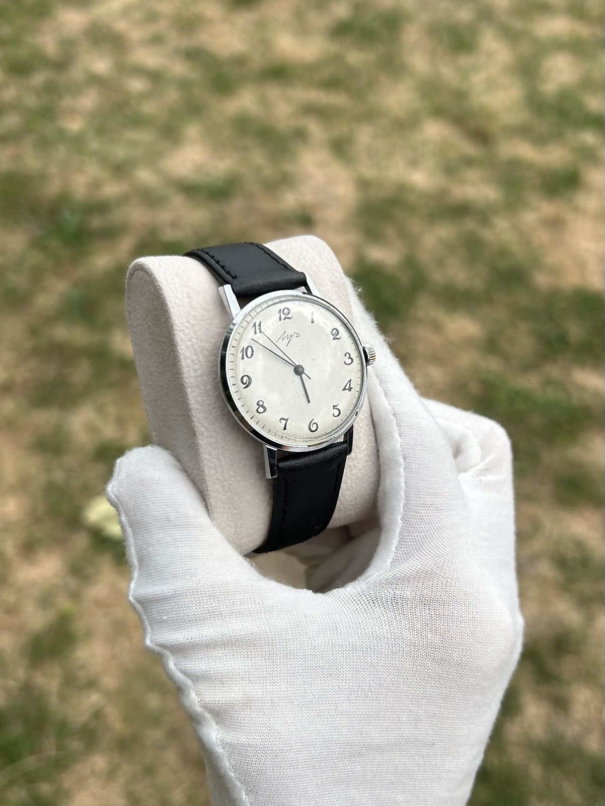 Vintage Vintage Watch Luch USSR Soviet Mechanical 1980s Size ONE SIZE - 5 Thumbnail