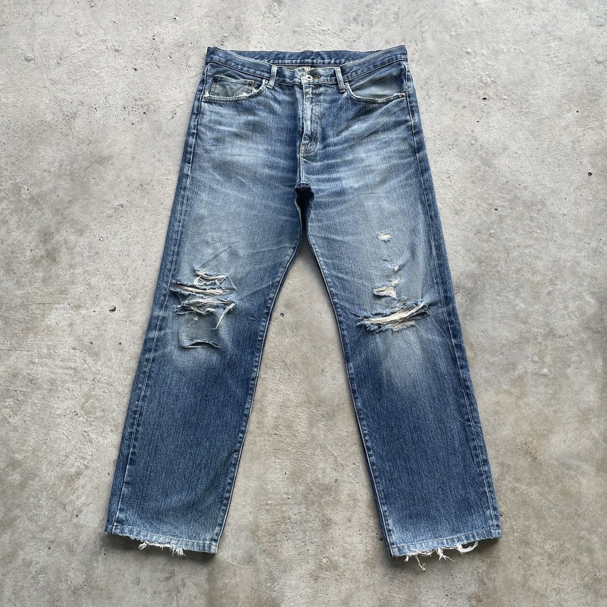 Japanese Brand Vintage Japanese Distressed Jeans Ripped Denim Pants Faded Size US 34 / EU 50 - 1 Thumbnail
