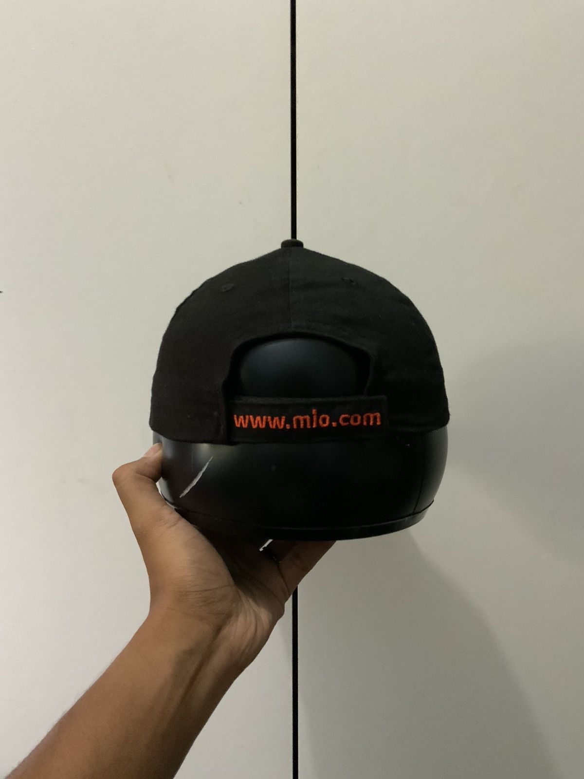 Japanese Brand Mio Explore More Embroidery Hat Size ONE SIZE - 4 Thumbnail