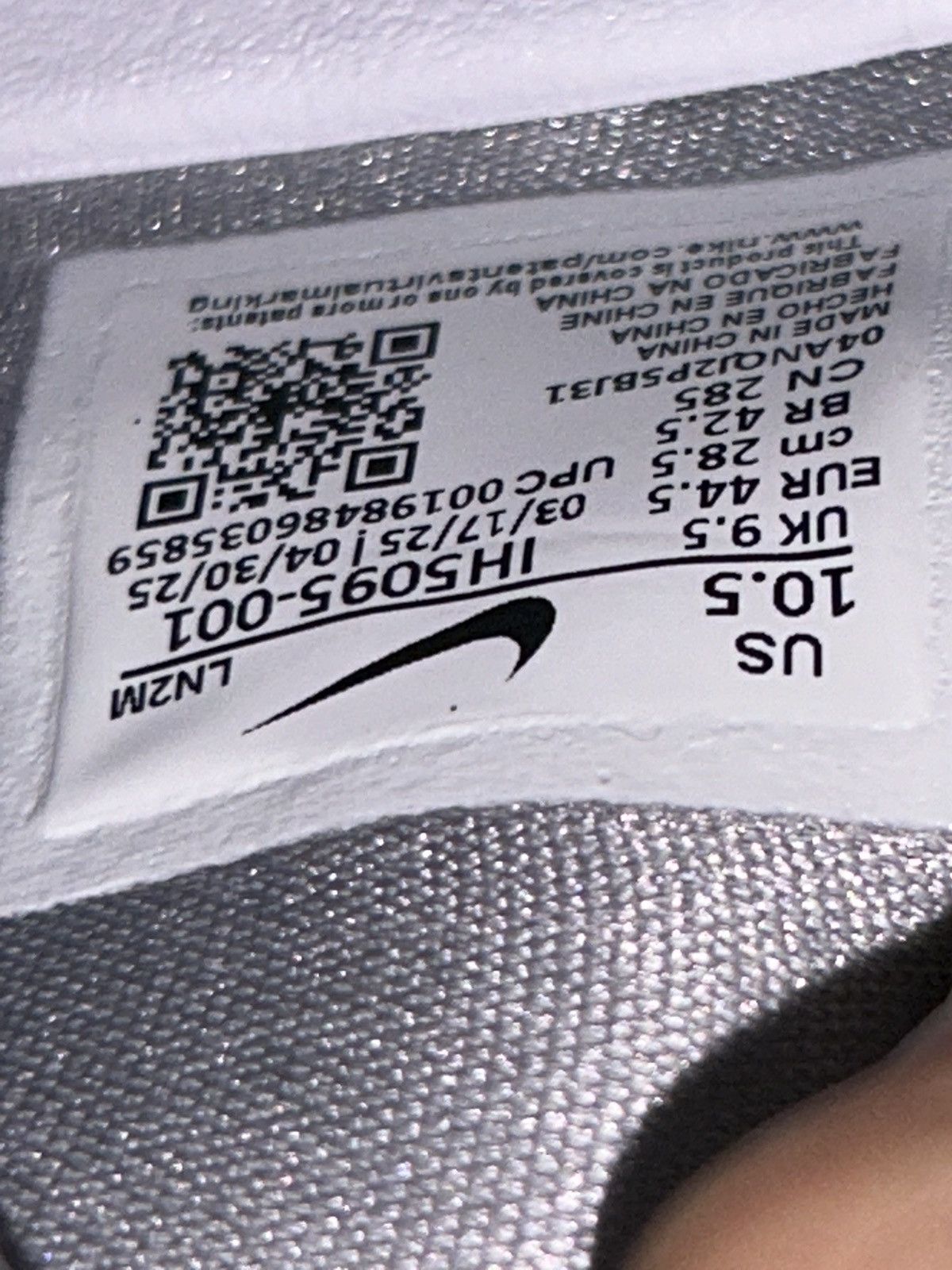 Nike Nike Kobe 9 EM Protro TB P Wolf Grey IH5095-001 size 10.5 Size US 10.5 / EU 43-44 - 10 Thumbnail