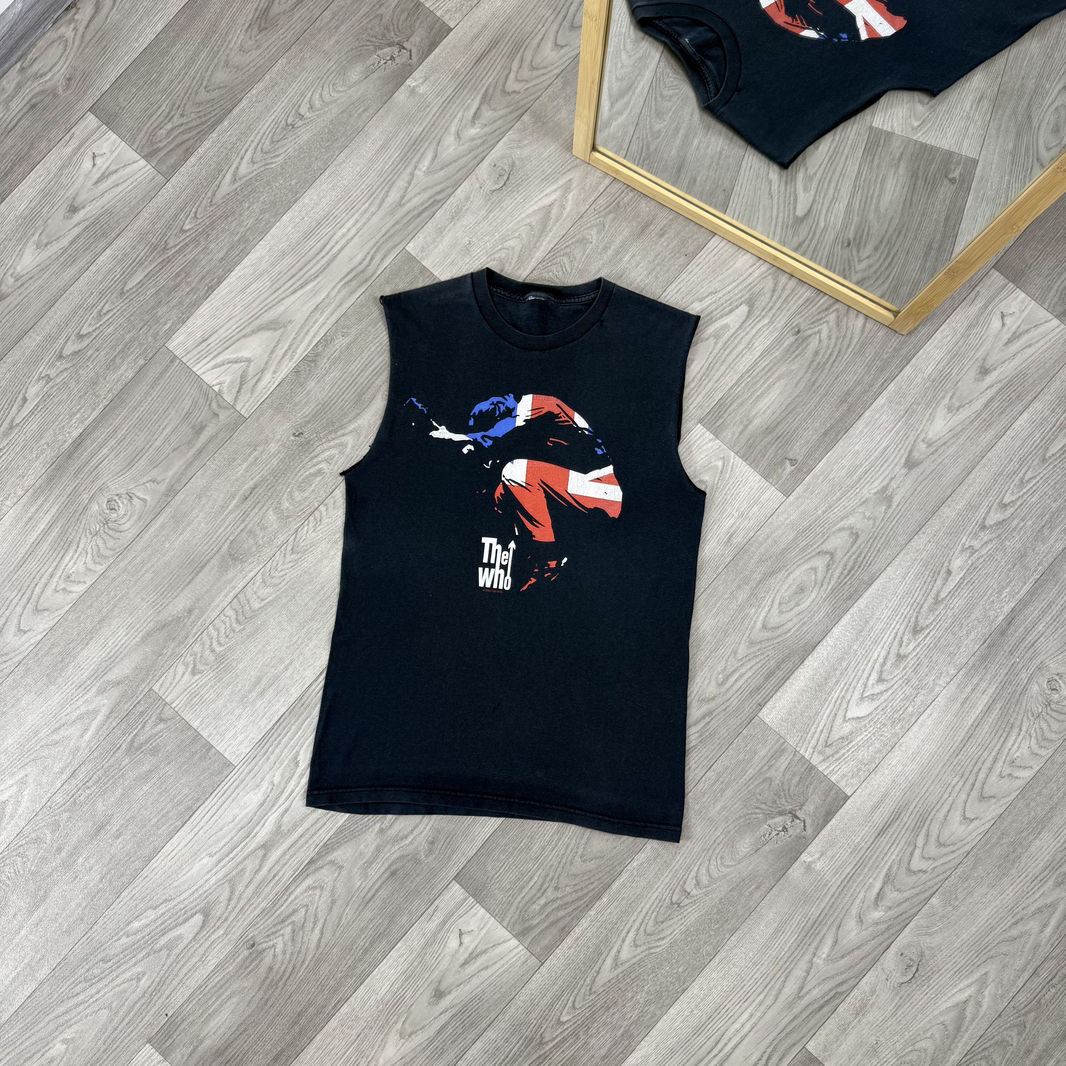 Vintage Vintage The Who 2005 Rock Band Graphic Tank Top Tee Shirt Size US S / EU 44-46 / 1 - 1 Thumbnail