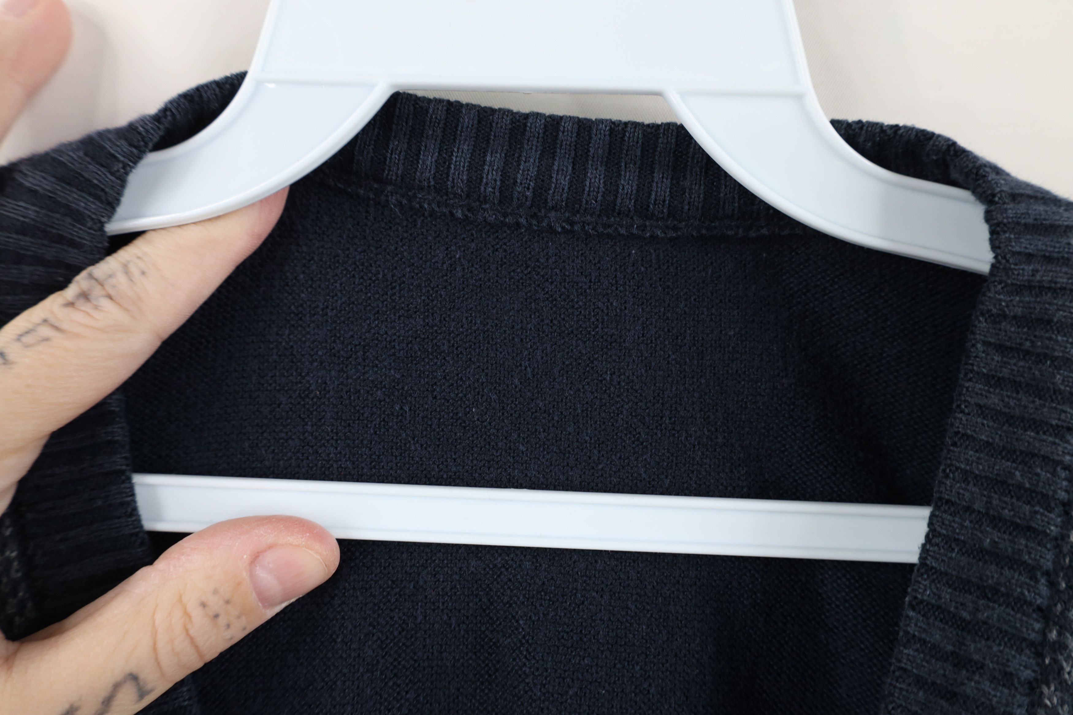 Vintage Vintage 90s Streetwear Diamond Knit V-Neck Sweater Vest Size US XL / EU 56 / 4 - 4 Thumbnail