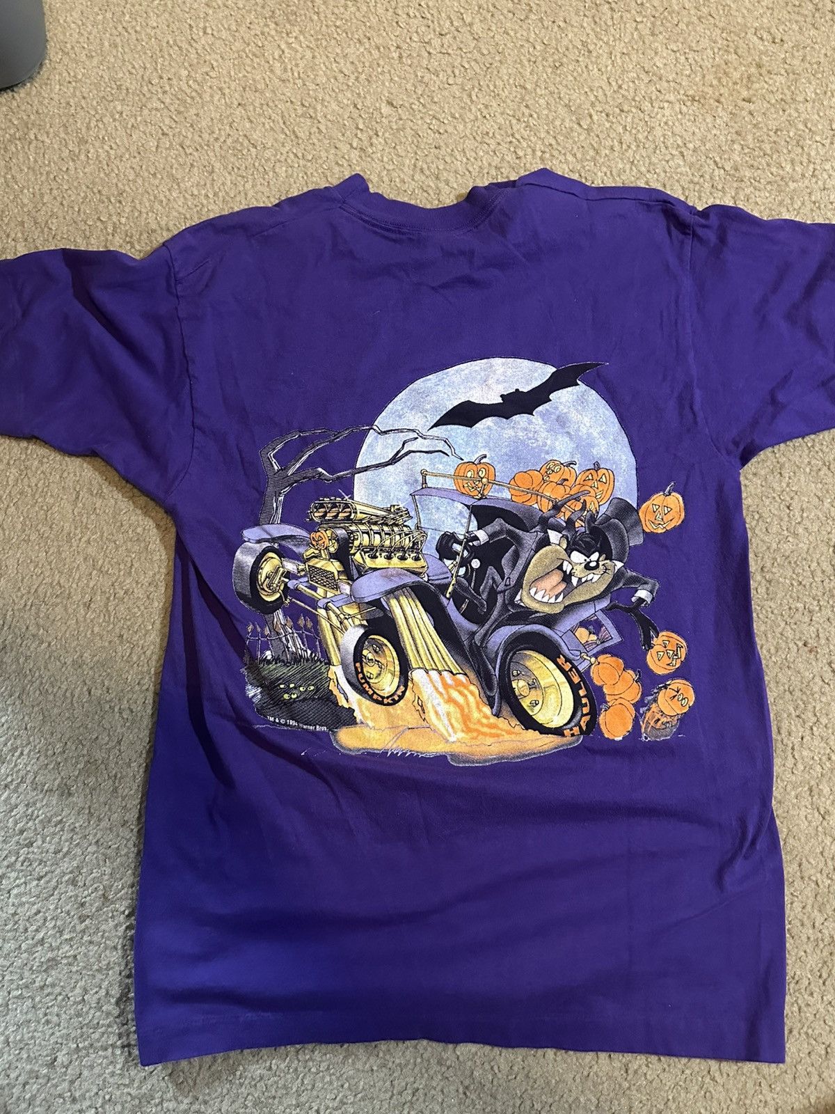 Vintage Vintage Taz Looney Toons Halloween Tee 1994 Size US L / EU 52-54 / 3 - 2 Thumbnail