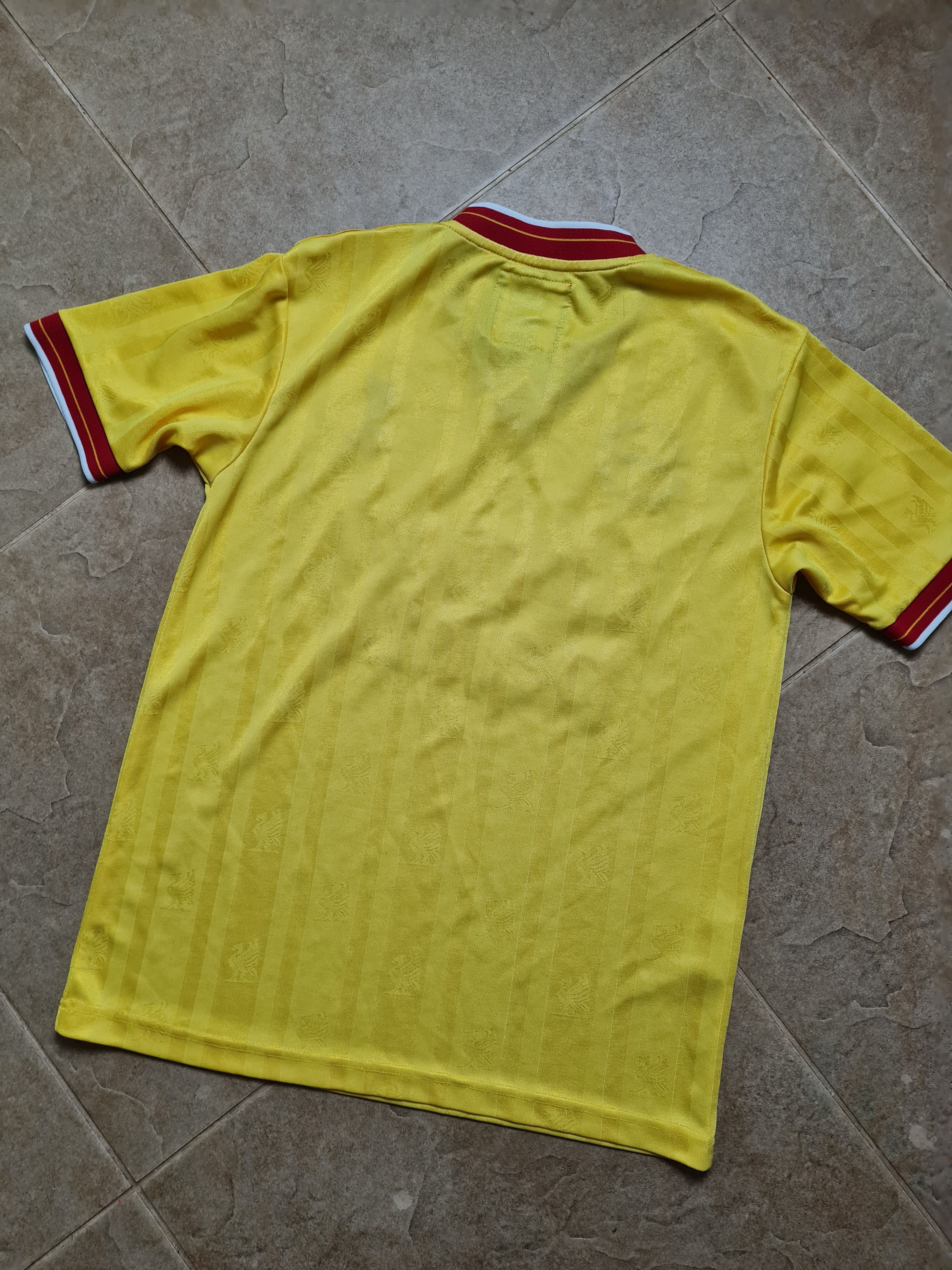 Other Archiv Jersey Liverpool F. A Cup Winner1985/1986 Retro Shirt Size US M / EU 48-50 / 2 - 18 Thumbnail