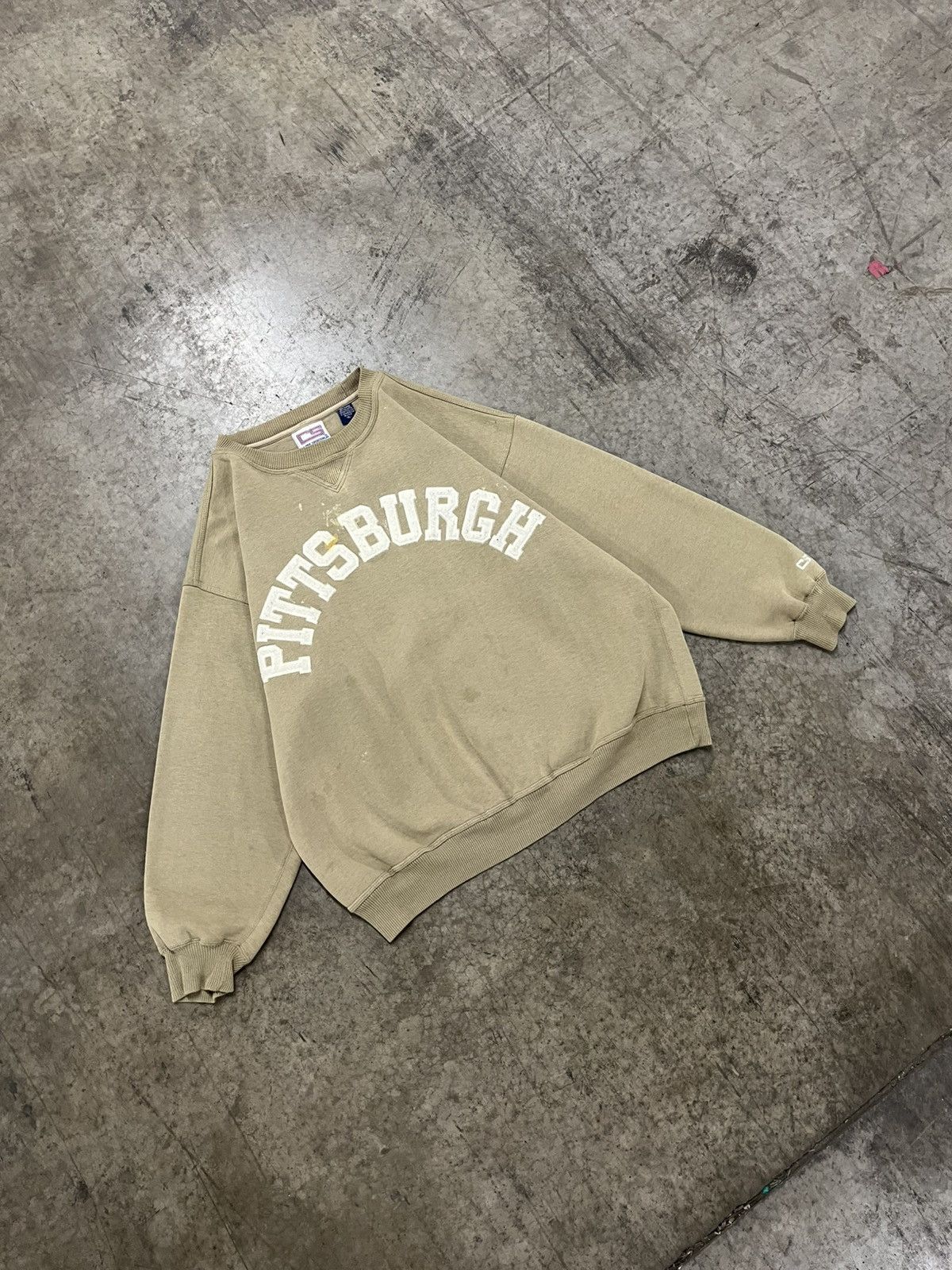 Vintage Earth tone boxy fit cream Pittsburgh spell out crewneck Size US XL / EU 56 / 4 - 1 Thumbnail