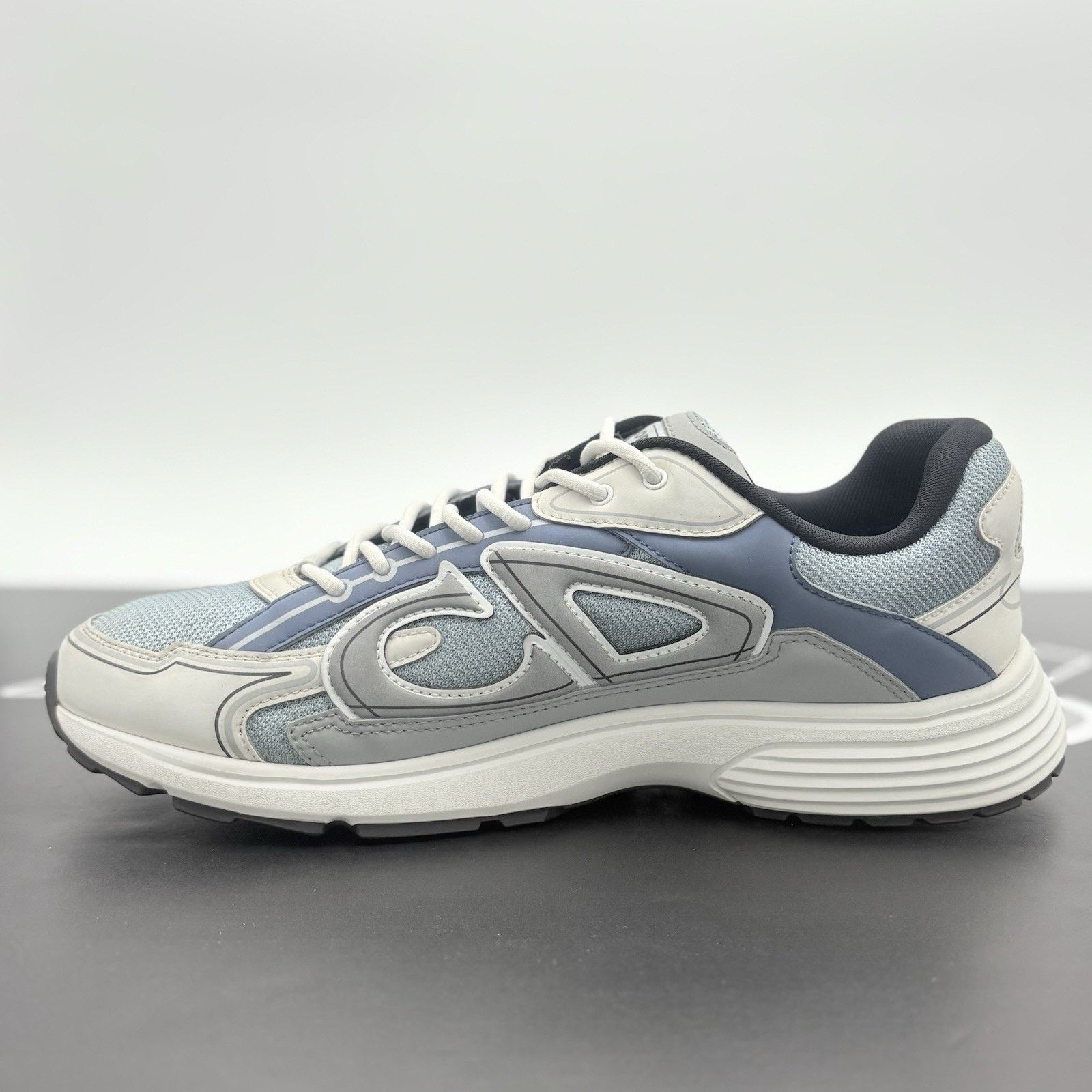 Dior Dior B30 Reflective Sneaker ' Blue Grey White '| SUPER CLEAN Size US 13 / EU 46 - 4 Thumbnail