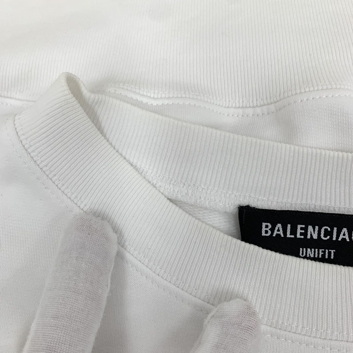 Balenciaga Balenciaga Paris White Long Sleeve Sweatshirt K26WX Size US S / EU 44-46 / 1 - 8 Thumbnail