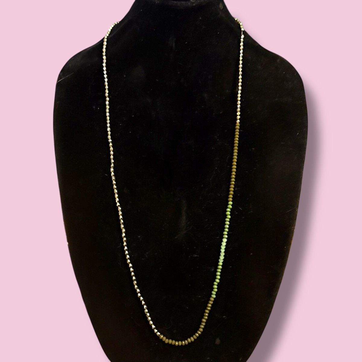 Other Long gold and ombré green bead necklace Size ONE SIZE - 1 Thumbnail