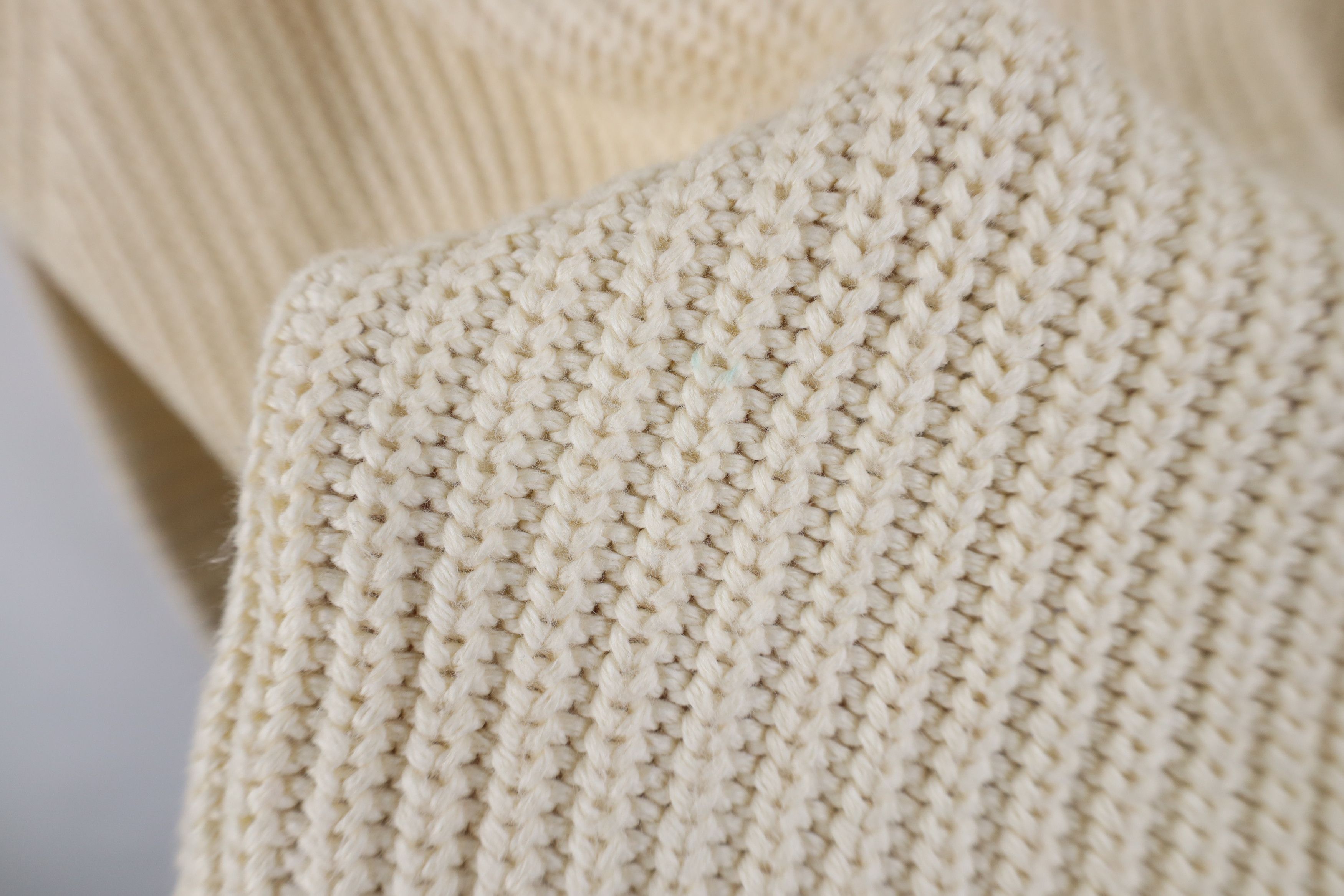 Ralph Lauren Ralph Lauren Ribbed Knit Slouchy Crewneck Sweater Beige Size XL / US 12-14 / IT 48-50 - 6 Thumbnail
