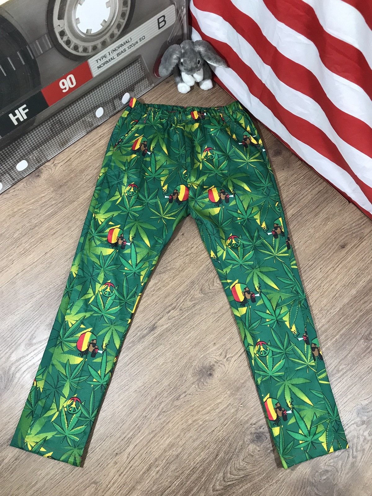 Vintage Jamaica Pants Stripes Rasta/Bob Marley good Embroidered Logo Marijuana SweatPants Size 30