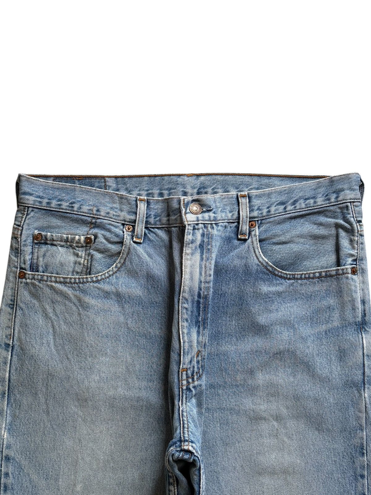 Levi's Vintage 90s Levis 504 Faded Wash Distressed Loose Jeans Size US 35 - 4 Thumbnail