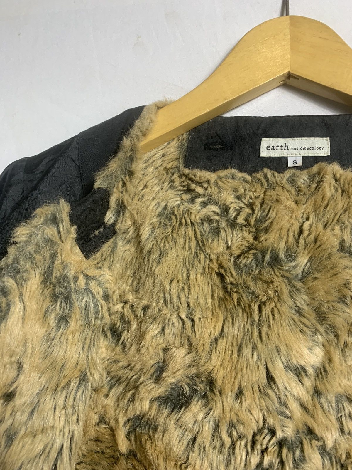 Japanese Brand Japanese Earth Fur Outer Jacket Size US S / EU 44-46 / 1 - 9 Thumbnail