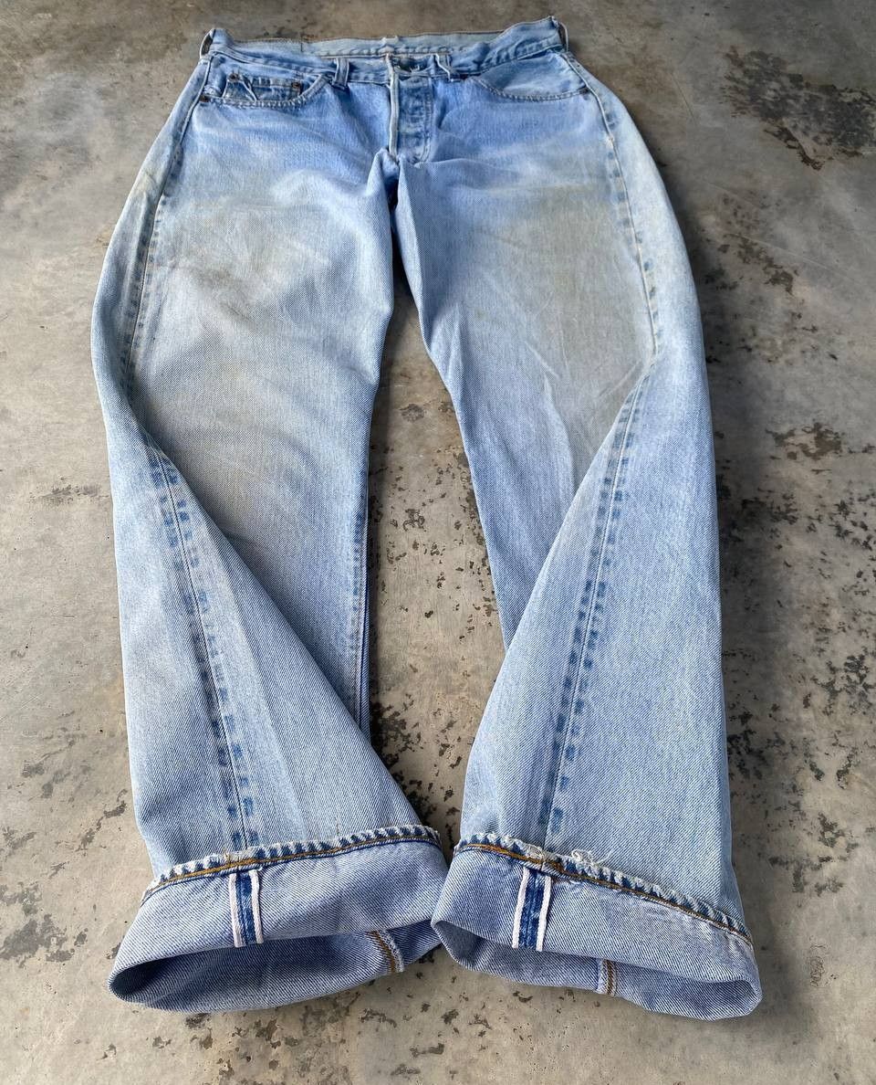 Levi's Vintage Clothing VINTAGE 60s LEVI'S 501 REDLINE SINGLE DIGIT "6" BUTTON Size US 29 - 5 Thumbnail