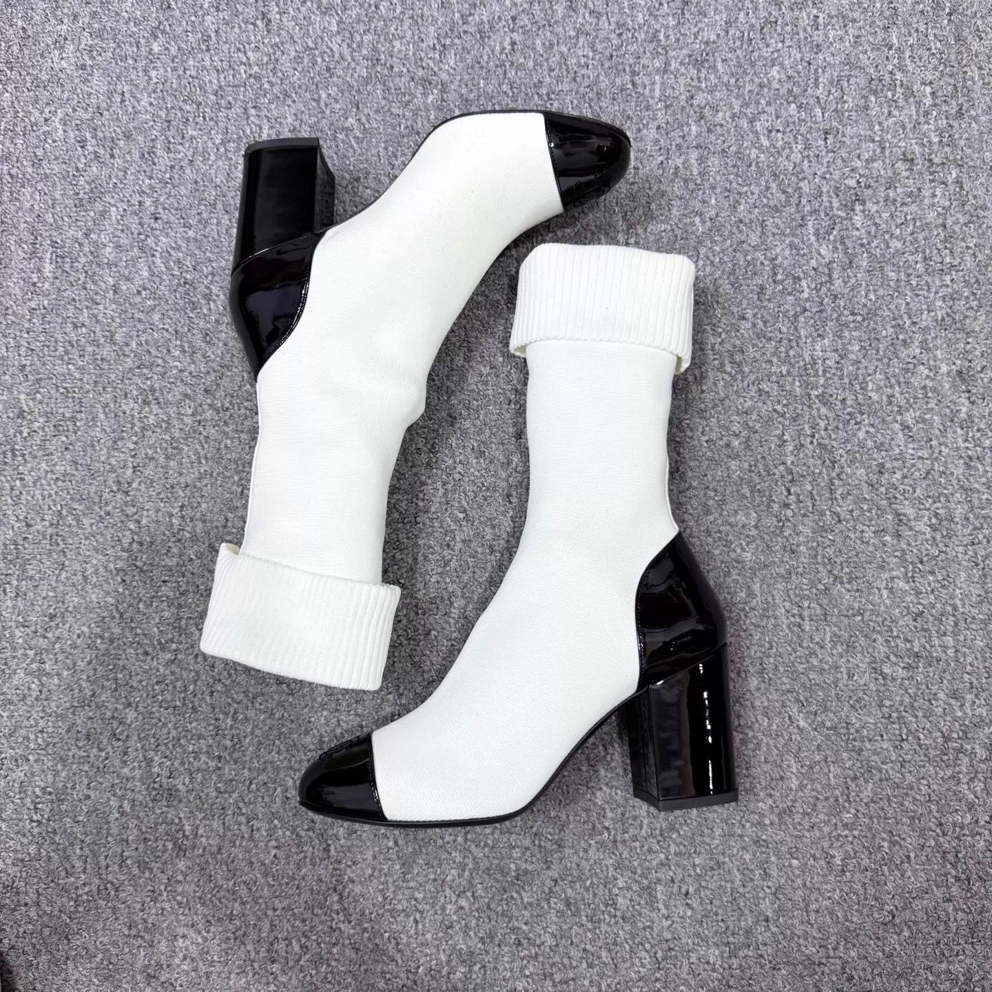 Chanel Chanel White Knit-Patent Leather Mid-Calf Unused 36 Size US 5.5 / IT 35.5 - 6 Thumbnail