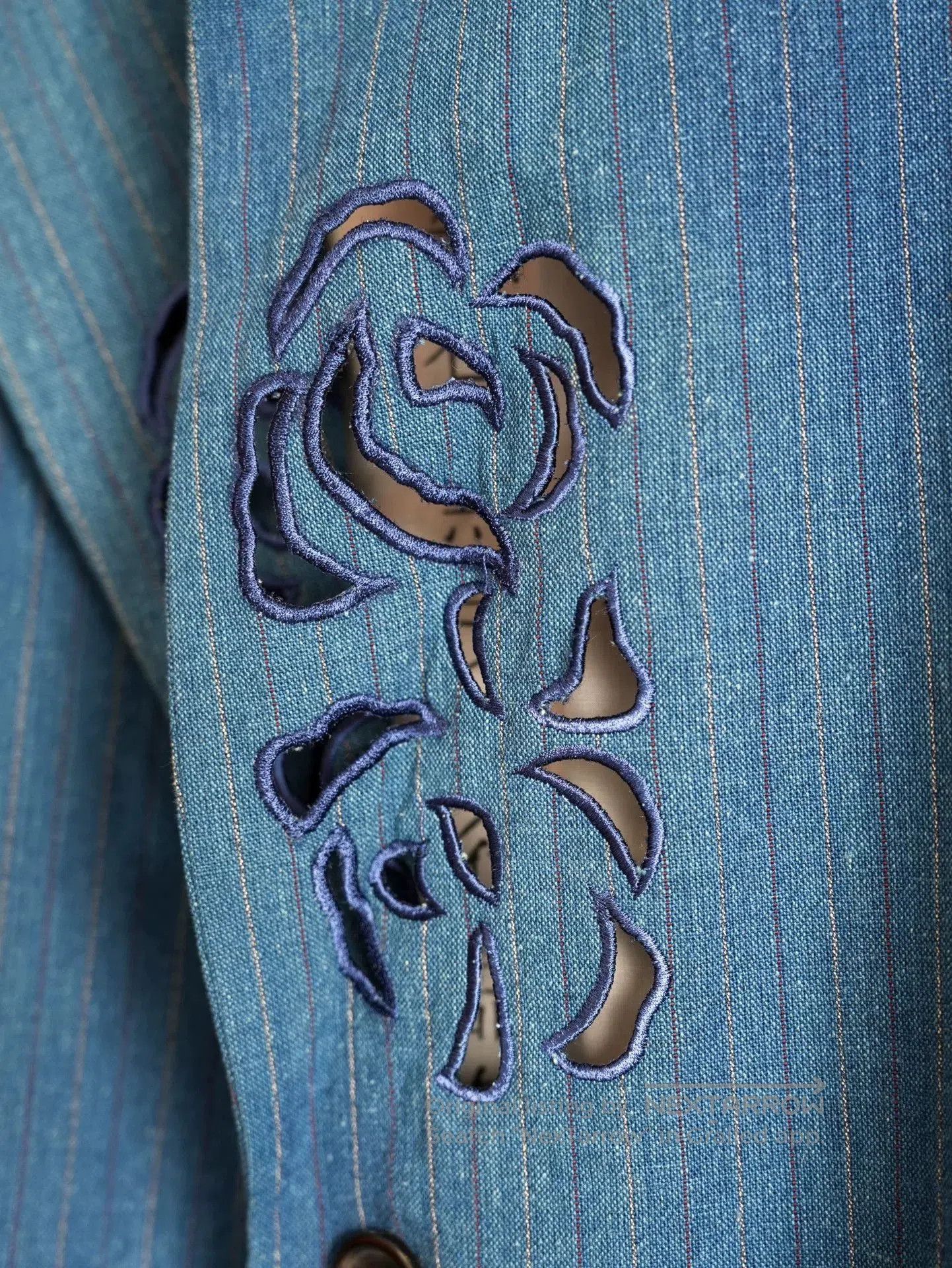 Yohji Yamamoto unique rose embroidered blue jacket. Size US M / EU 48-50 / 2 - 7 Thumbnail