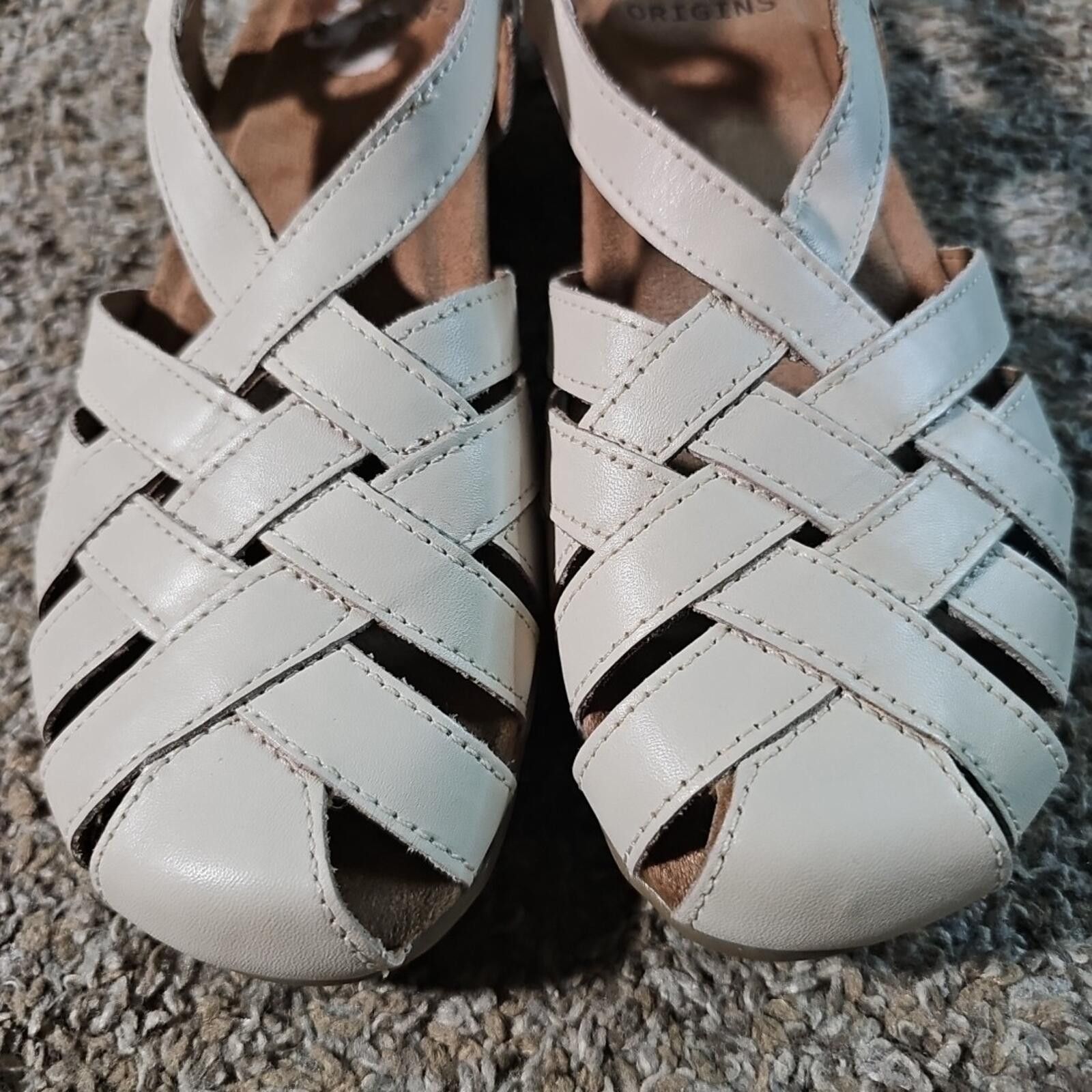 Other Earth Origins Berri Narrow Sandals 7M Womens Size US 7 / IT 37 - 3 Thumbnail
