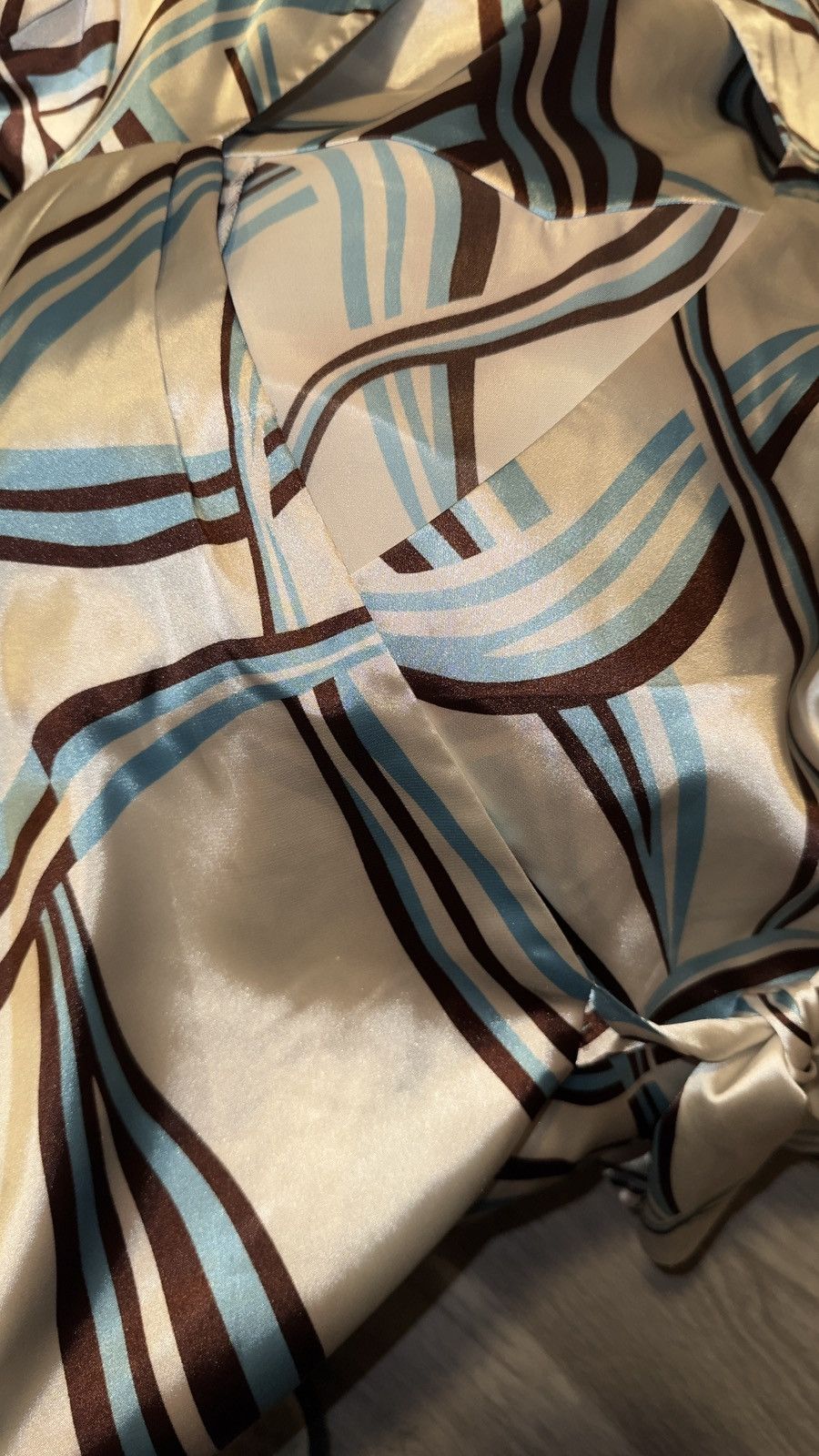 Bcbgmaxazria BCBGMAXAZRIA Swirly abstract groovy wrap vintage Top XS Size XS / US 0-2 / IT 36-38 - 14 Thumbnail