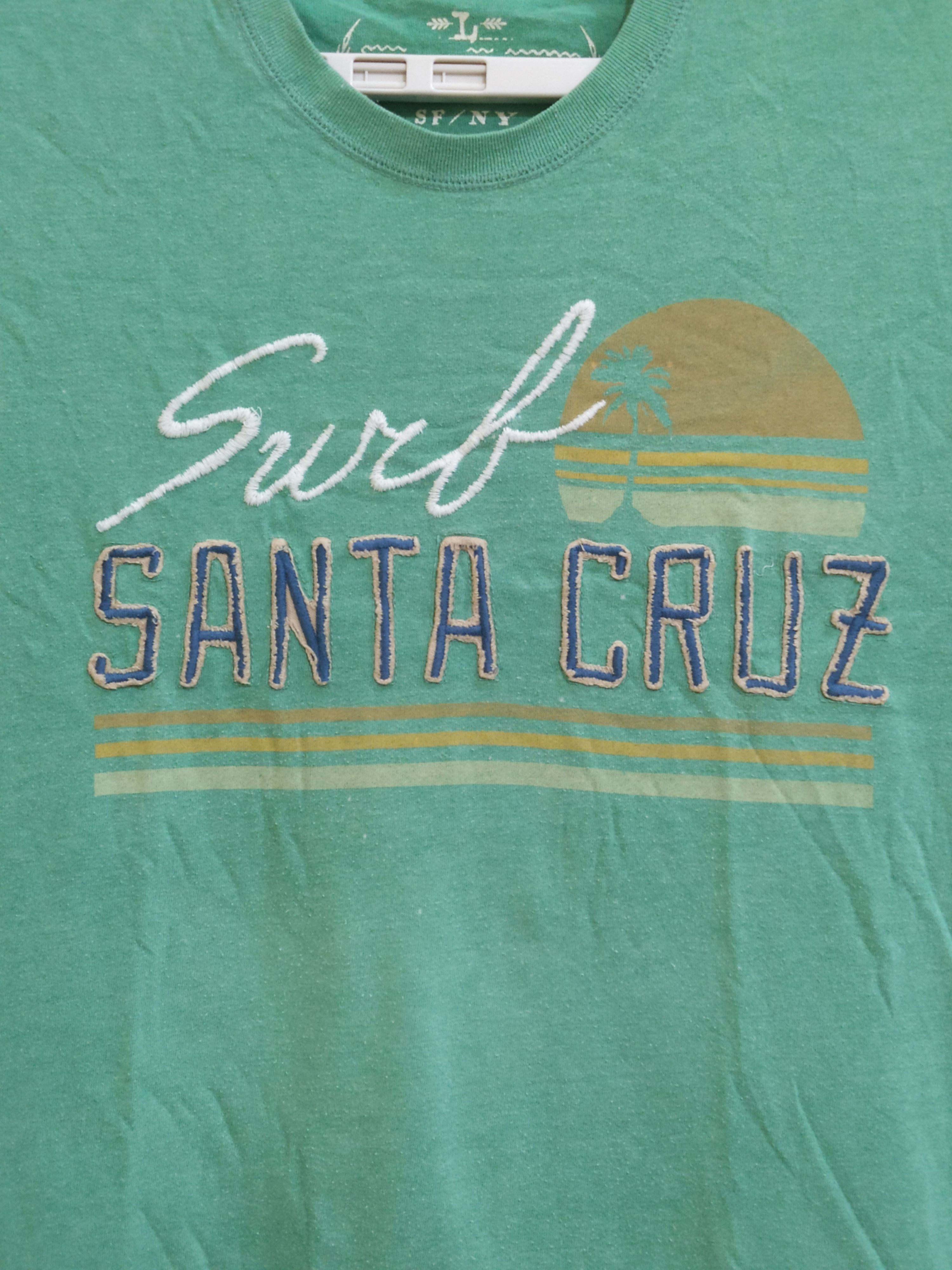 Vintage Old Navy Premium Division "Surf Santa Cruz" Graphic T-Shirt Size US L / EU 52-54 / 3 - 2 Thumbnail