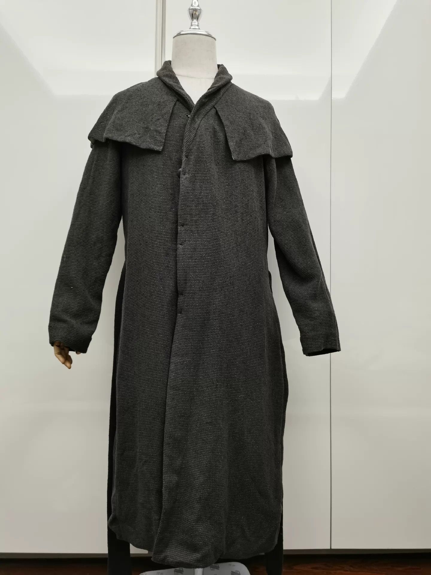 Individual Sentiments individual sentiments vintage Priest Long Coat Size 1 Size US S / EU 44-46 / 1 - 1 Thumbnail