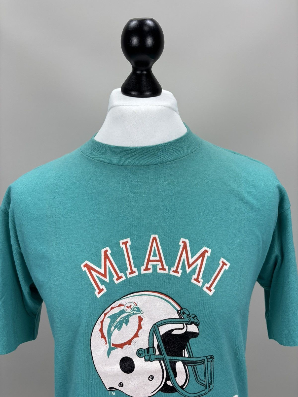 Champion Mens vintage t shirt Champion Miami Dolphins Size S/M Size US S / EU 44-46 / 1 - 3 Thumbnail