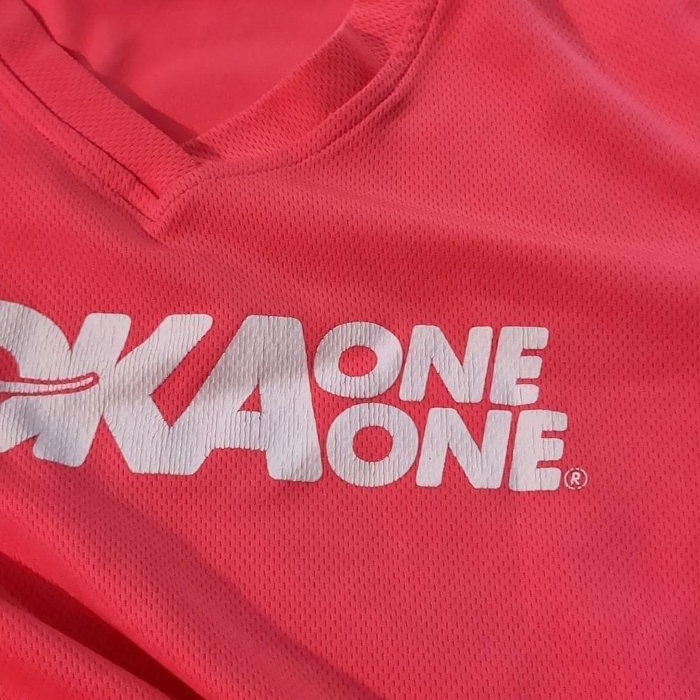 Hoka Hoka one one pink tee size small Size S / US 4 / IT 40 - 5 Thumbnail