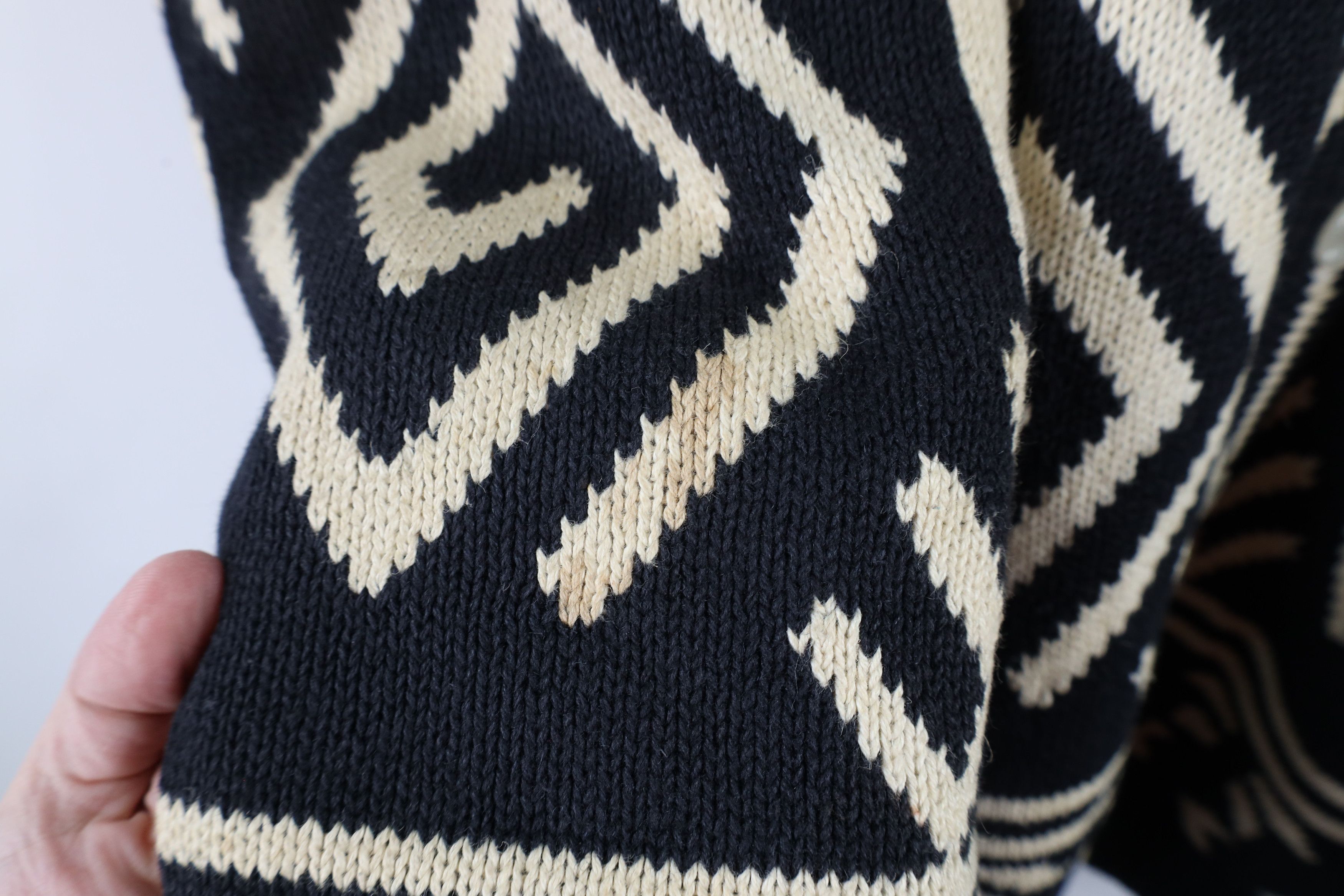 Vintage Vintage 90s Streetwear Geometric Knit Cardigan Sweater Size XXL / US 16-18 / IT 52-54 - 5 Thumbnail