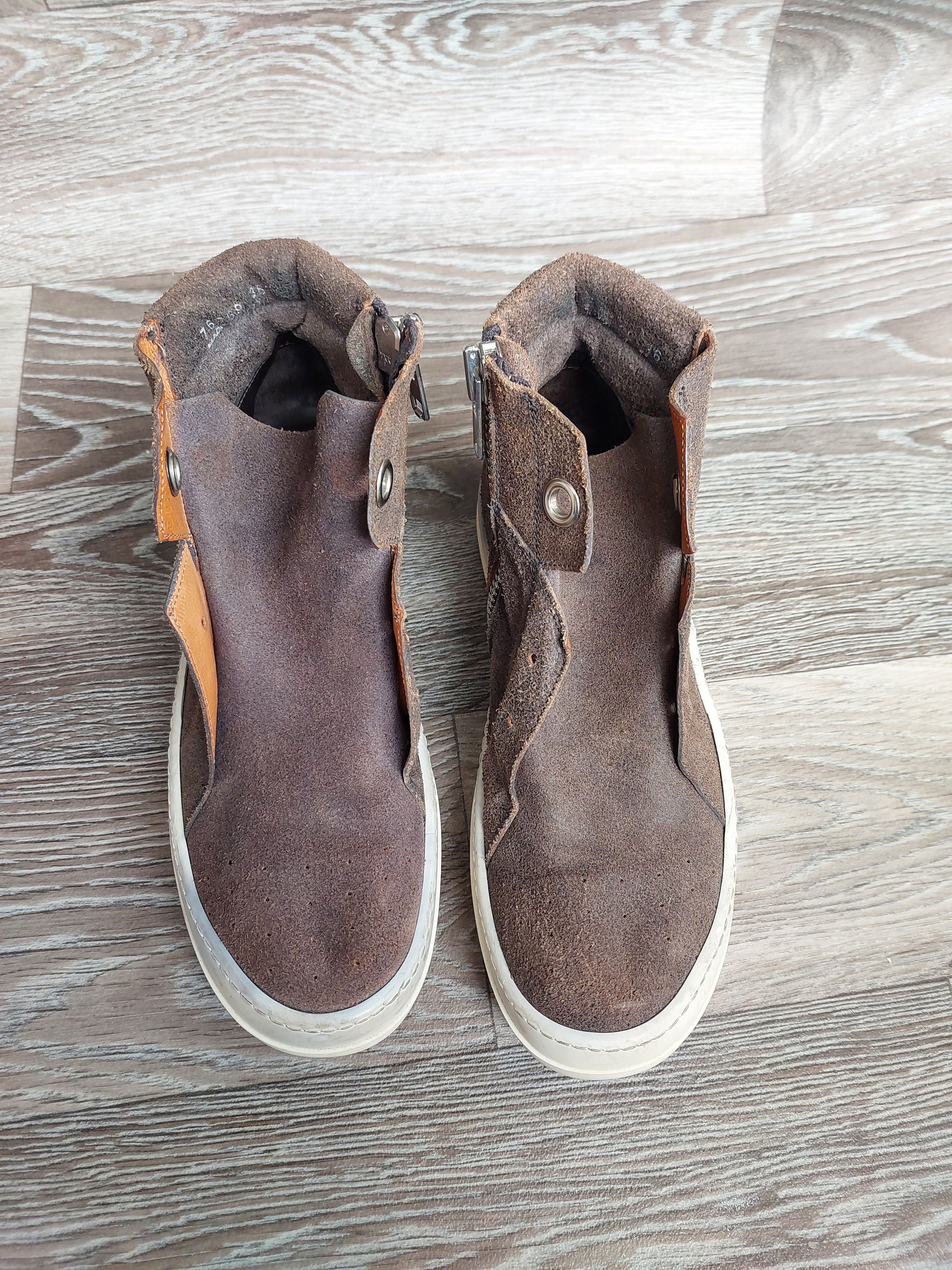 Rick Owens Rick Owens Island Dunk shoes in a brown suede colorway. Size US 6 / IT 36 - 1 Thumbnail