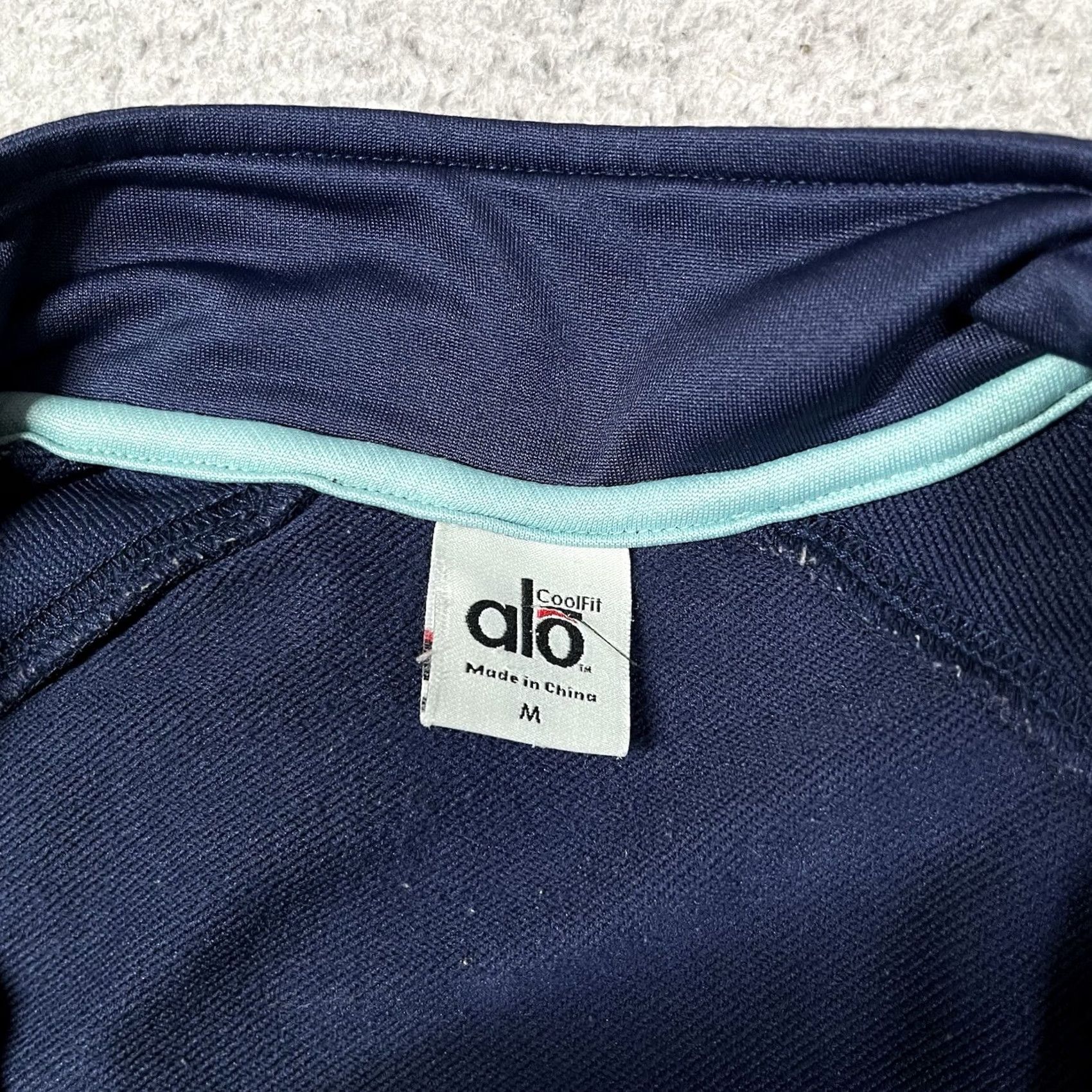 Alo Alo Jacket Womens M Blue Full Zip Athletic Activewear Running Yoga Pockets Size M / US 6-8 / IT 42-44 - 2 Thumbnail