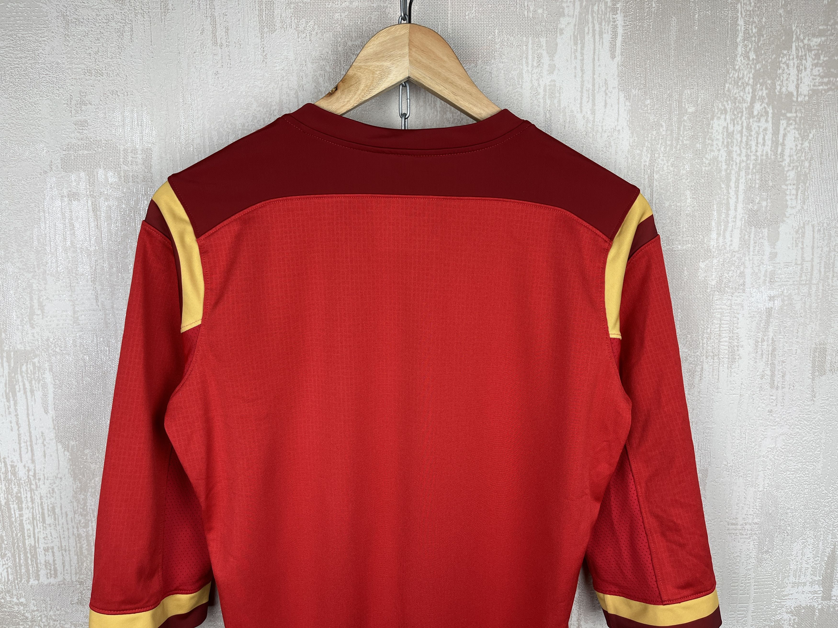 Under Armour Wales WRU Under Armour HeatGear Admiral Rugby Jersey Size US M / EU 48-50 / 2 - 14 Thumbnail