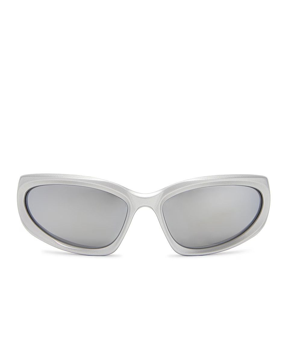 image of Balenciaga Swift Oval 0157S in Silver, Men's
