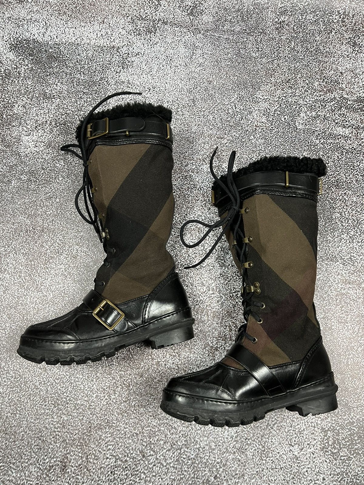 image of Burberry Shearling Leather Snow Boots in Brown, Women's (Size 6.5)