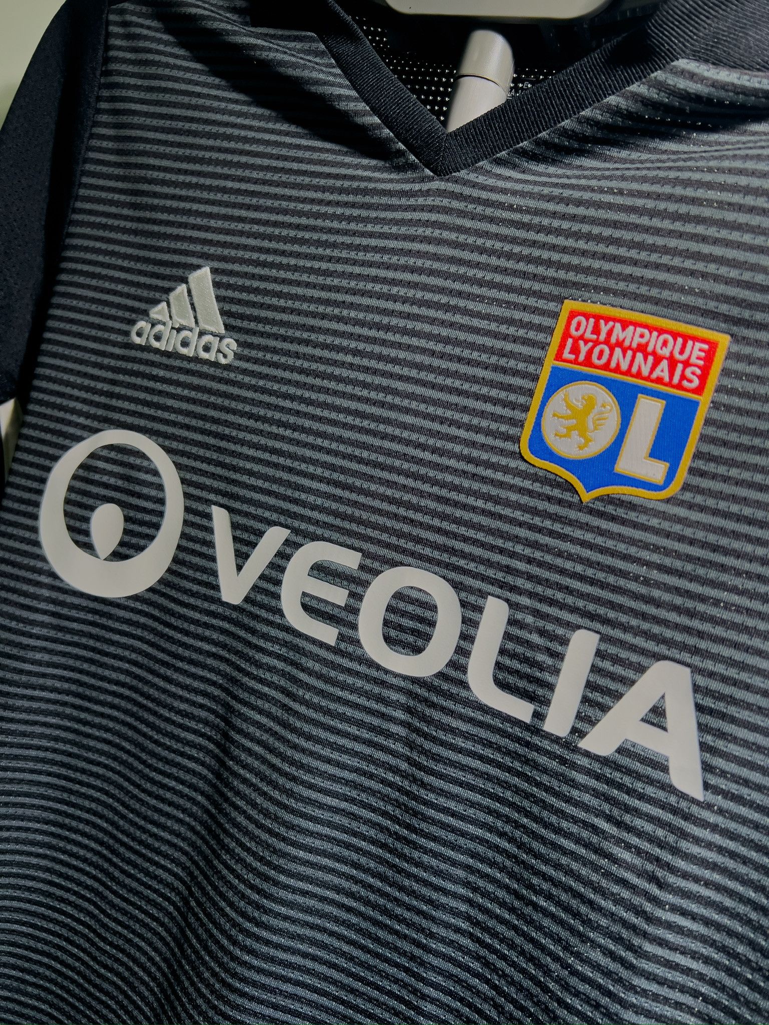 Adidas Adidas Olympique Lyonnais 2017-2018 Third Jersey Size US XXS / EU 40 - 4 Thumbnail