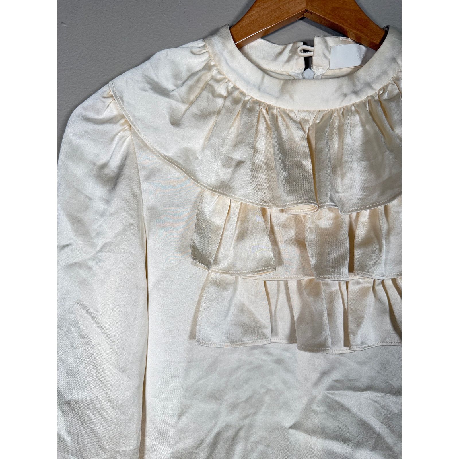 CO CO-Collection Satin Charmeuse Ruffle Collar Blouse size 4 Size S / US 4 / IT 40 - 7 Thumbnail