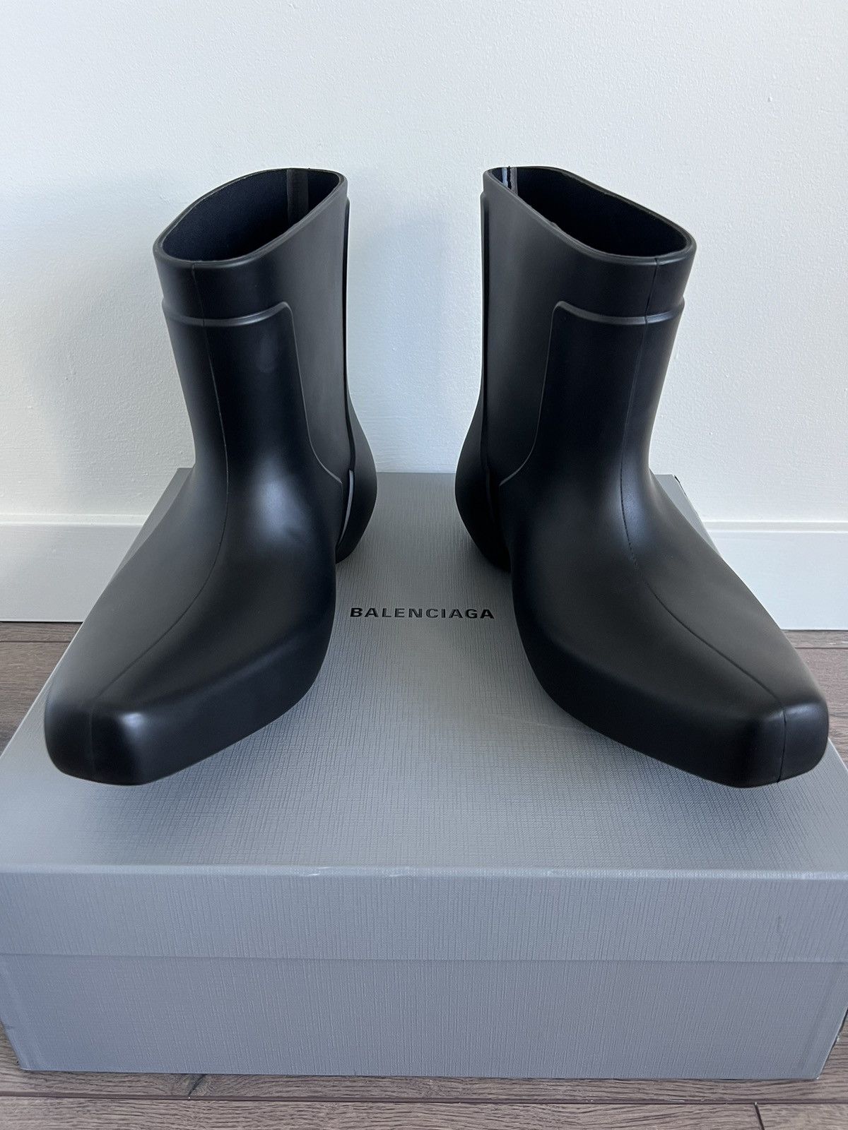 Balenciaga Balenciaga Excavator Bootie 44 Size US 11 / EU 44 - 2 Thumbnail