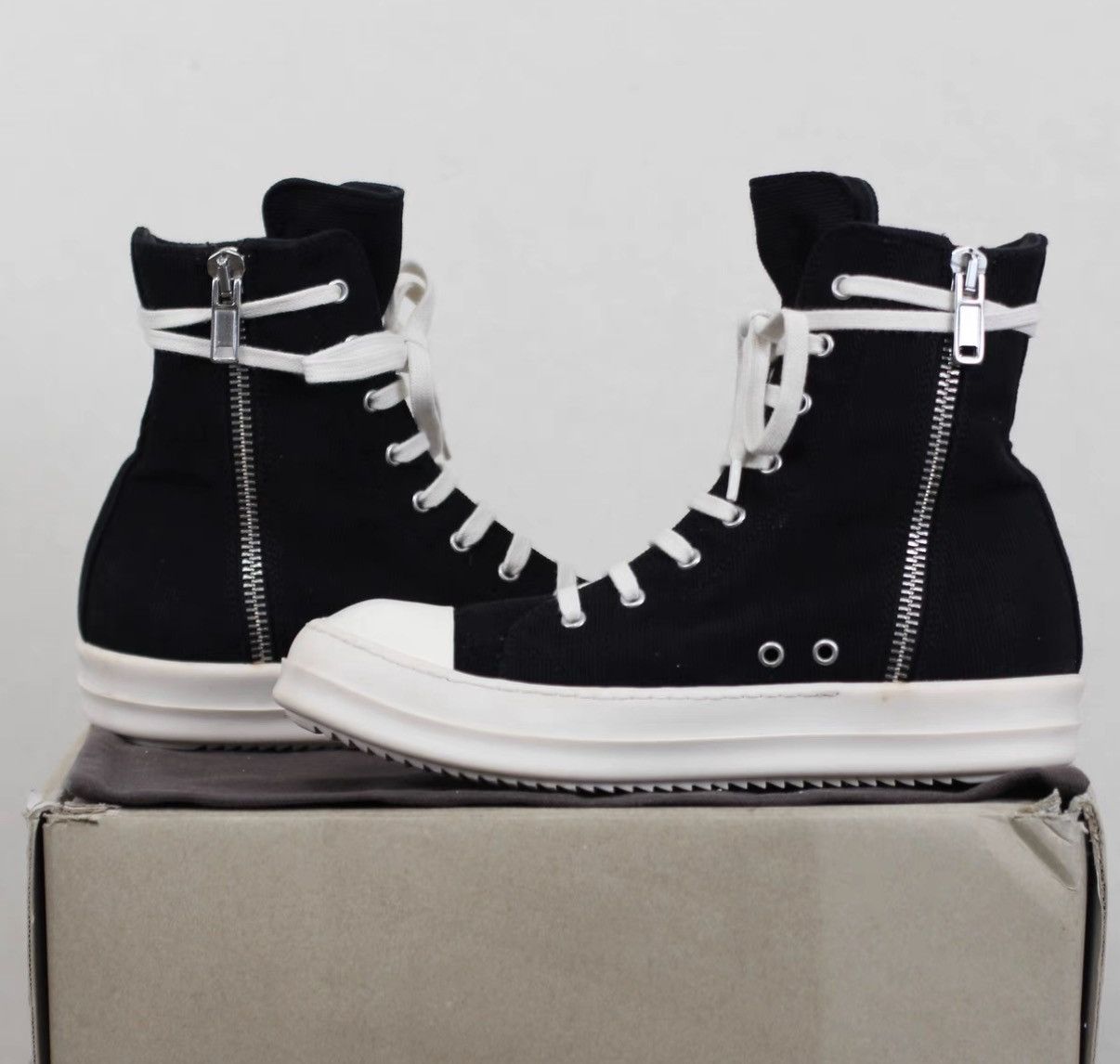 Rick Owens Ro DRKSHDW Single-Eye Bubble Converse-Inspired Sneakers Size US 9 / EU 42 - 5 Thumbnail