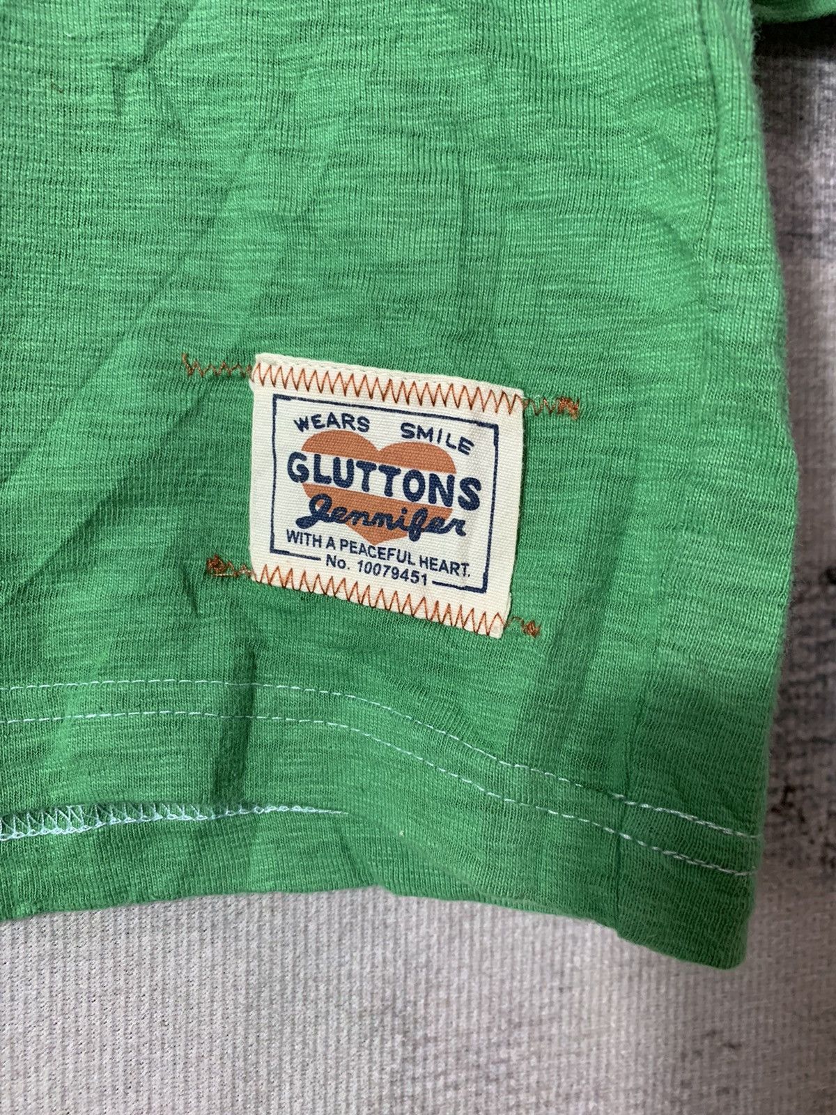 20471120 2000s Undefined Gluttons Jennifer Green Tshirt Size US M / EU 48-50 / 2 - 3 Thumbnail
