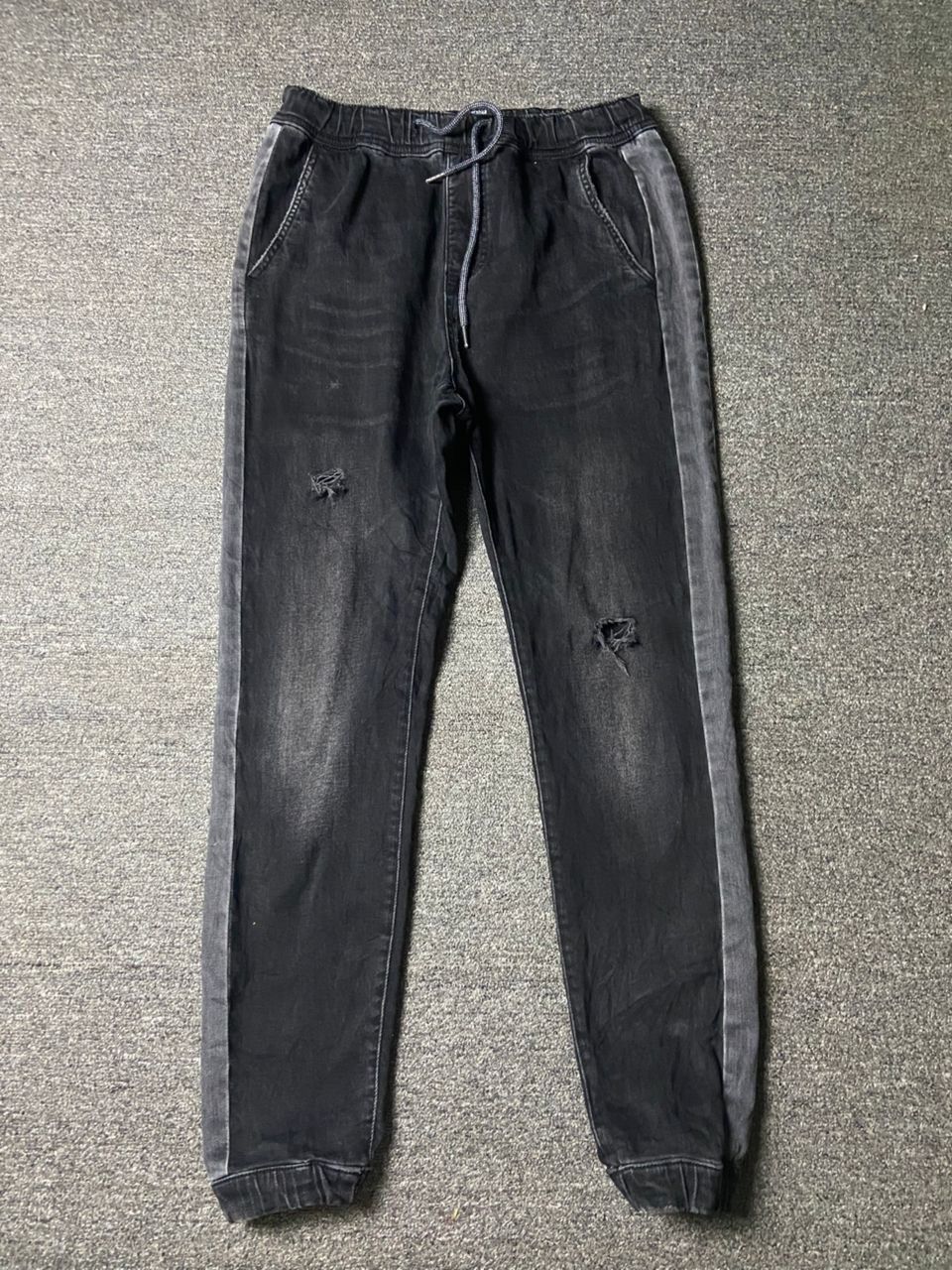 Bershka Bershka Skinny Jogger Fit Jeans (172) Size US 30 / EU 46 - 1 Thumbnail