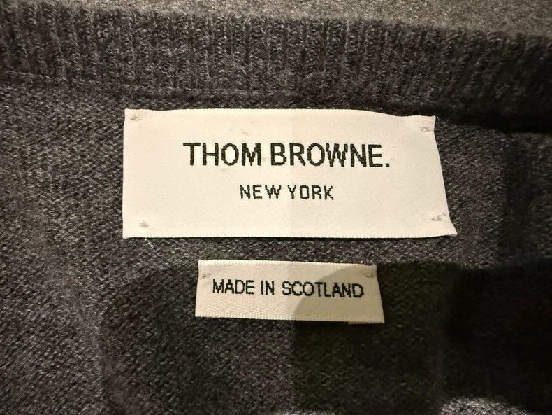 Thom Browne Thom Browne Round-neck cashmere cardigan jacket 2503-Nexta Size S / US 4 / IT 40 - 4 Thumbnail