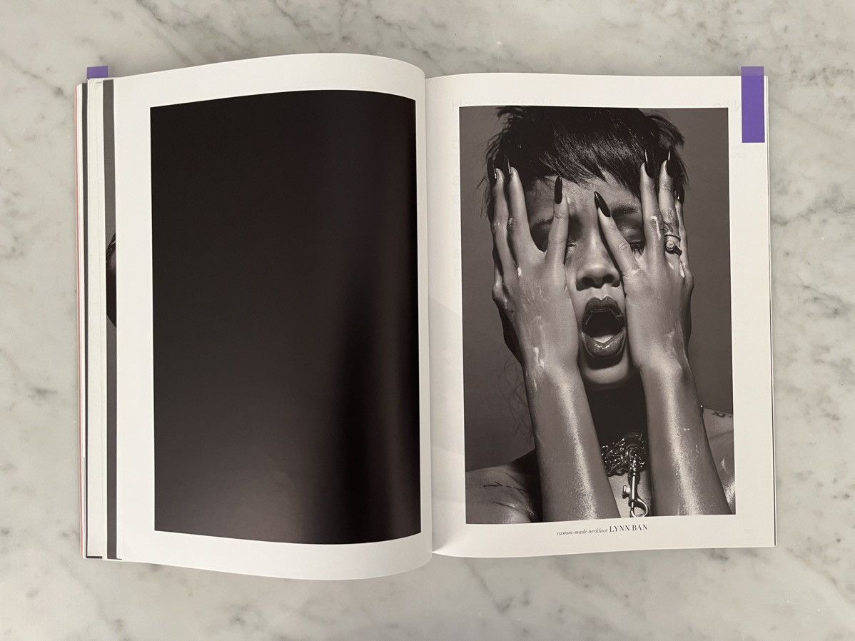 Other RIHANNA 032c MAGAZINE 25th ISSUE BERLIN WINTER 2013/14 Size ONE SIZE - 23 Thumbnail