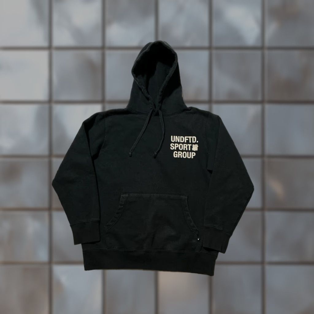Undefeated VINTAGE UNDFTD Undefeated Five Strike Classic Sport Group Black Pullover Hoodie M Mens Black Sports Pullover Hoodie 90s Size US M / EU 48-50 / 2 - 1 Thumbnail