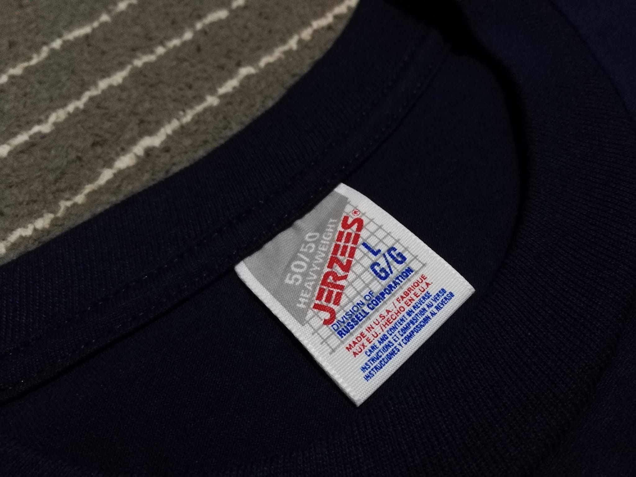 Jerzees × Russell Athletic × Vintage Vintage air waves X jerzees tee M 1787 Size US M / EU 48-50 / 2 - 3 Thumbnail