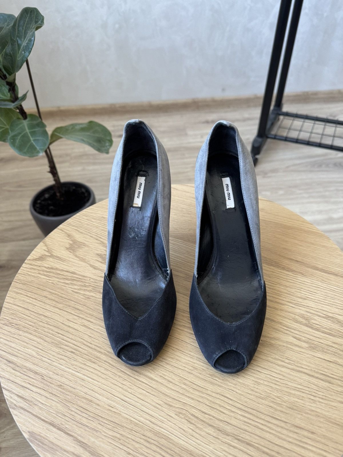Miu Miu Miu Miu Suede Heels Size US 6 / IT 36 - 3 Thumbnail
